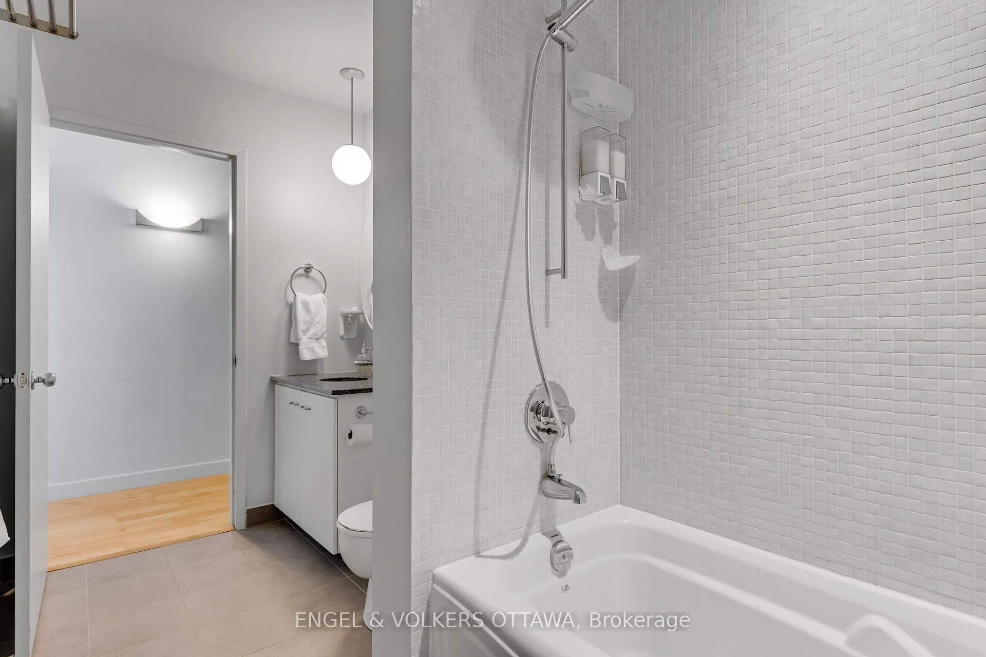 Photo 29 of Unit 903, 179 George Street, Ottawa, Lower Town/Byward Market — HOMEH
