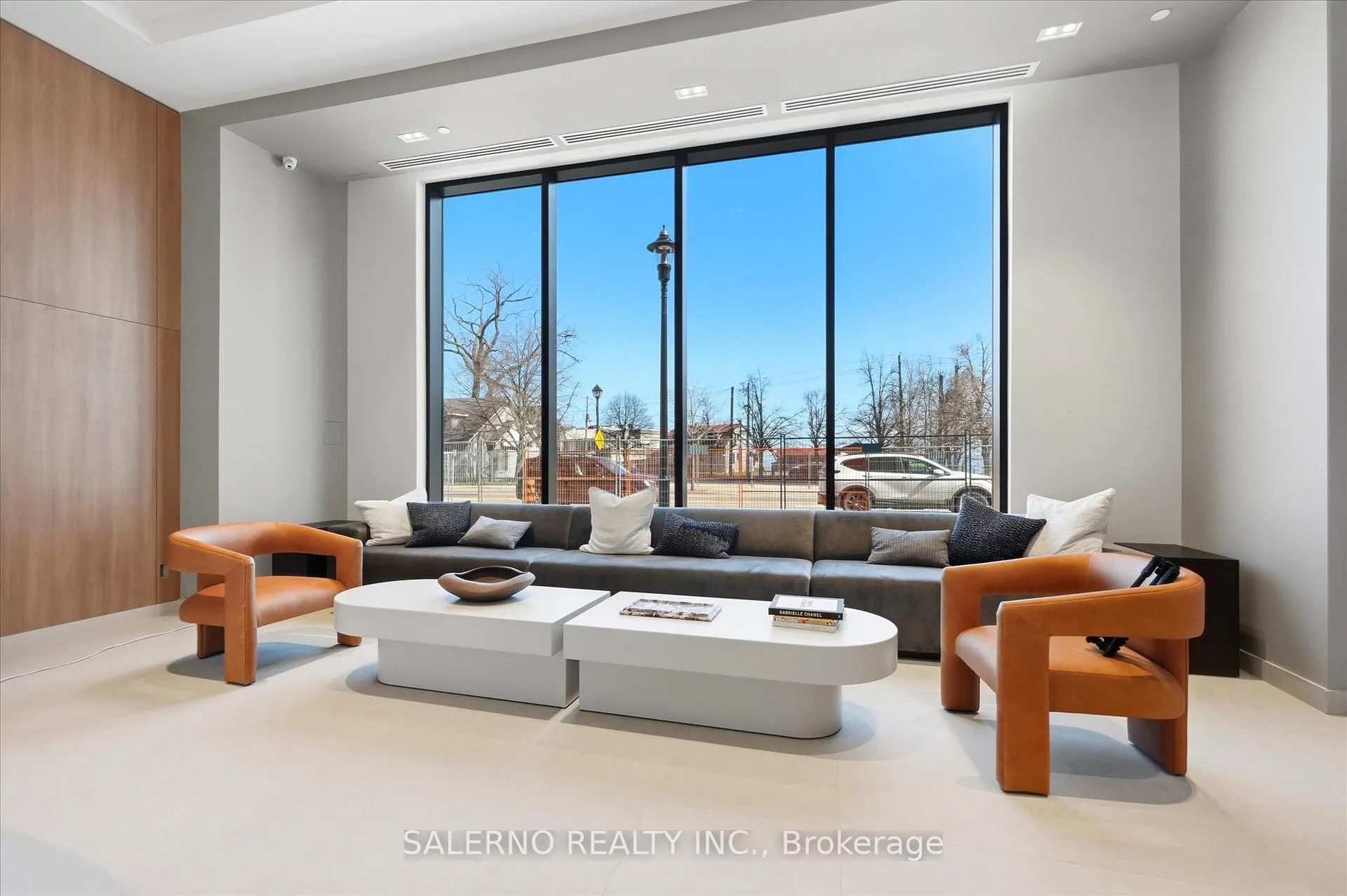 Photo 3 of Unit 305, 2075 Lakeshore Road, Burlington, Brant — HOMEH