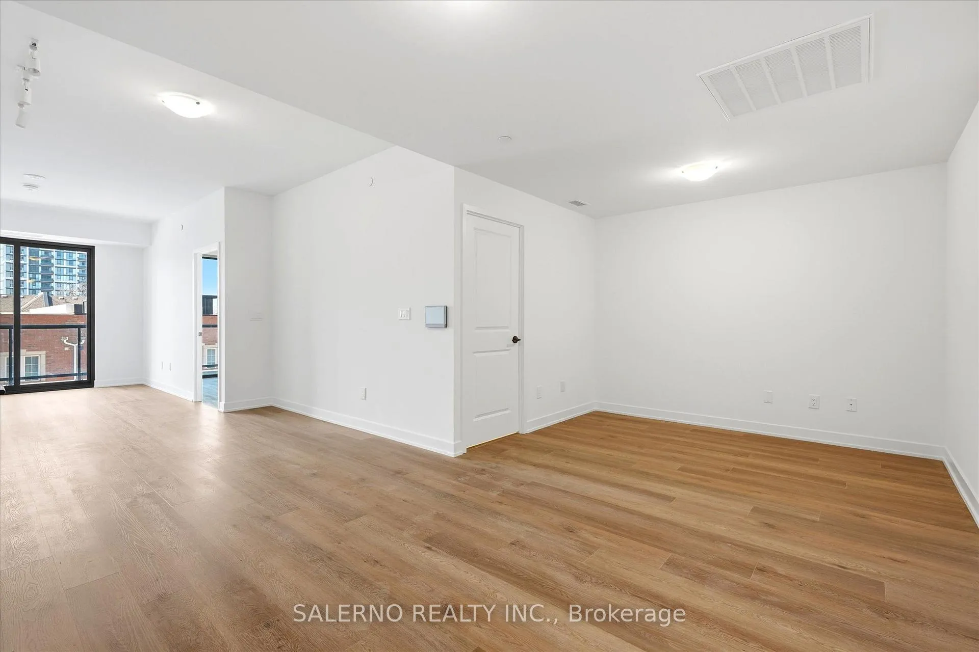 Photo 6 of Unit 305, 2075 Lakeshore Road, Burlington, Brant — HOMEH