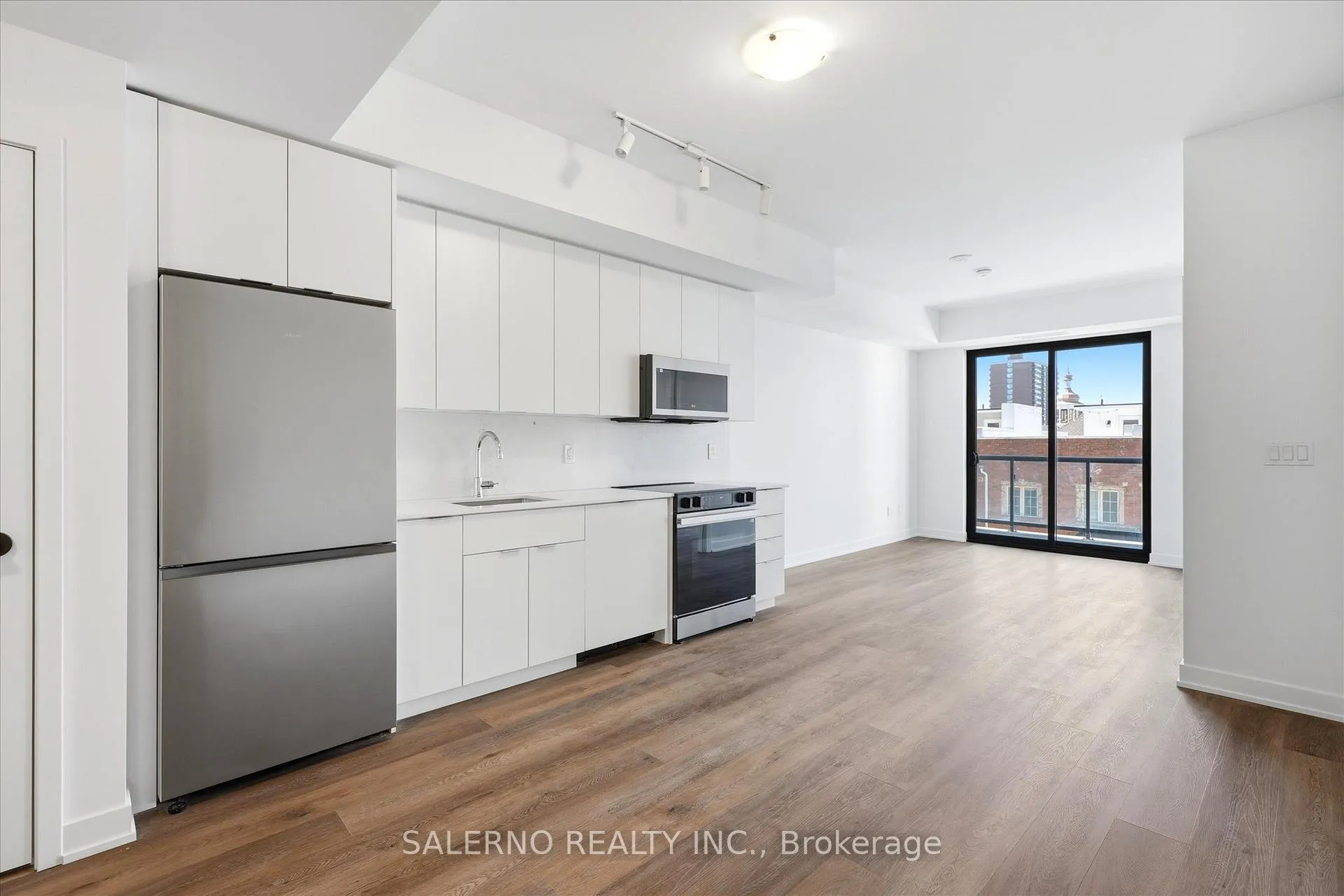Photo 11 of Unit 305, 2075 Lakeshore Road, Burlington, Brant — HOMEH