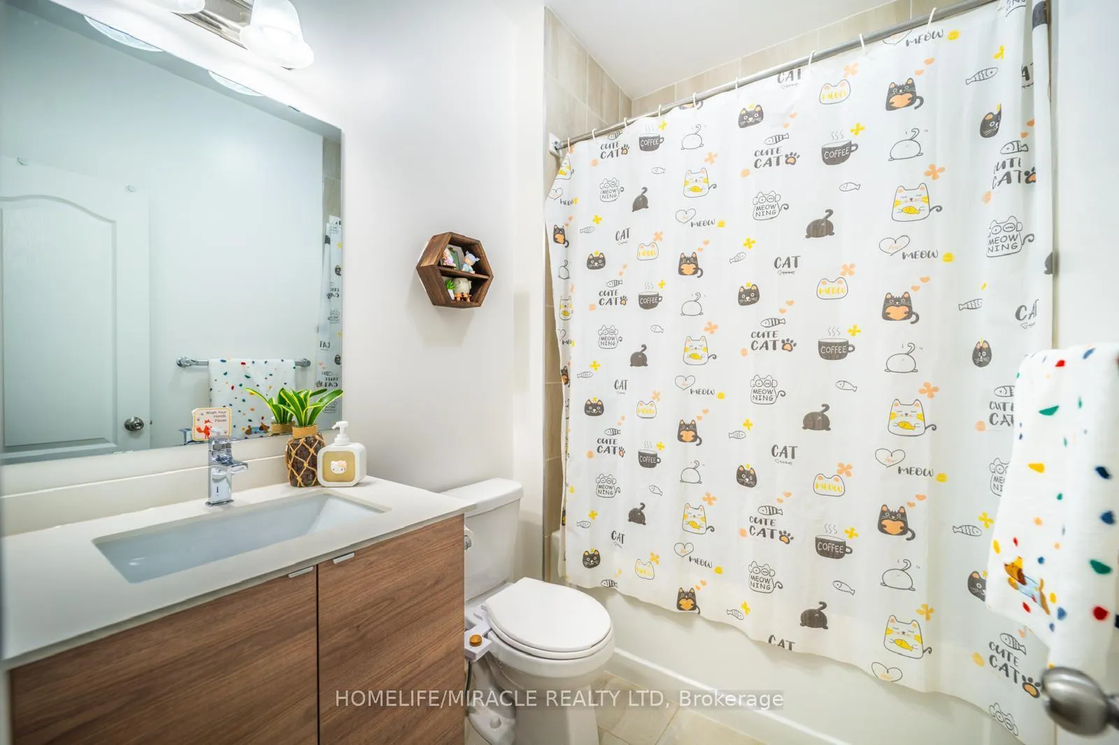 Photo 19 of 1293 Clarriage Court, Milton, Ford — HOMEH