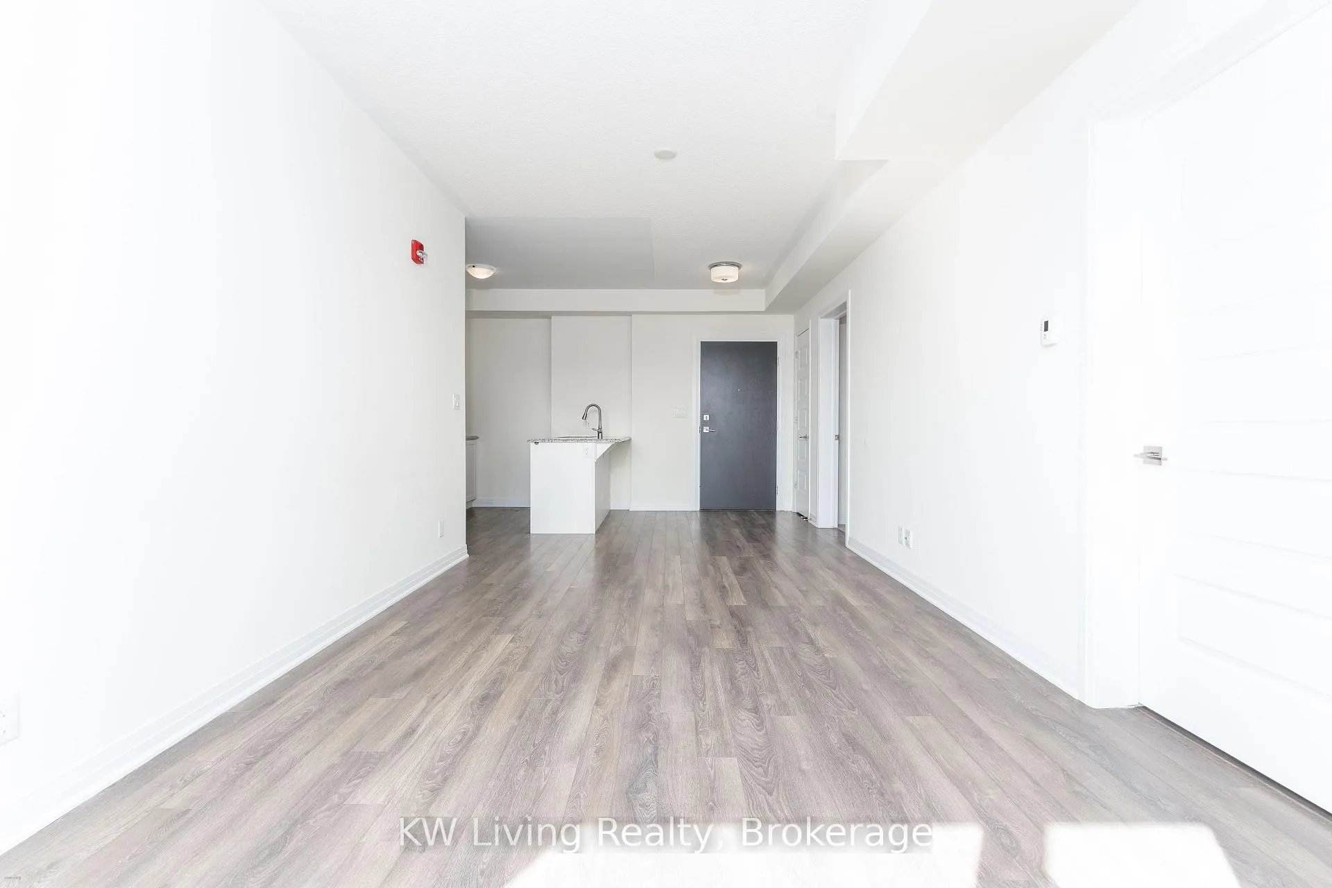 Photo 5 of Unit 402, 58 Adam Sellers Street, Markham, Cornell — HOMEH