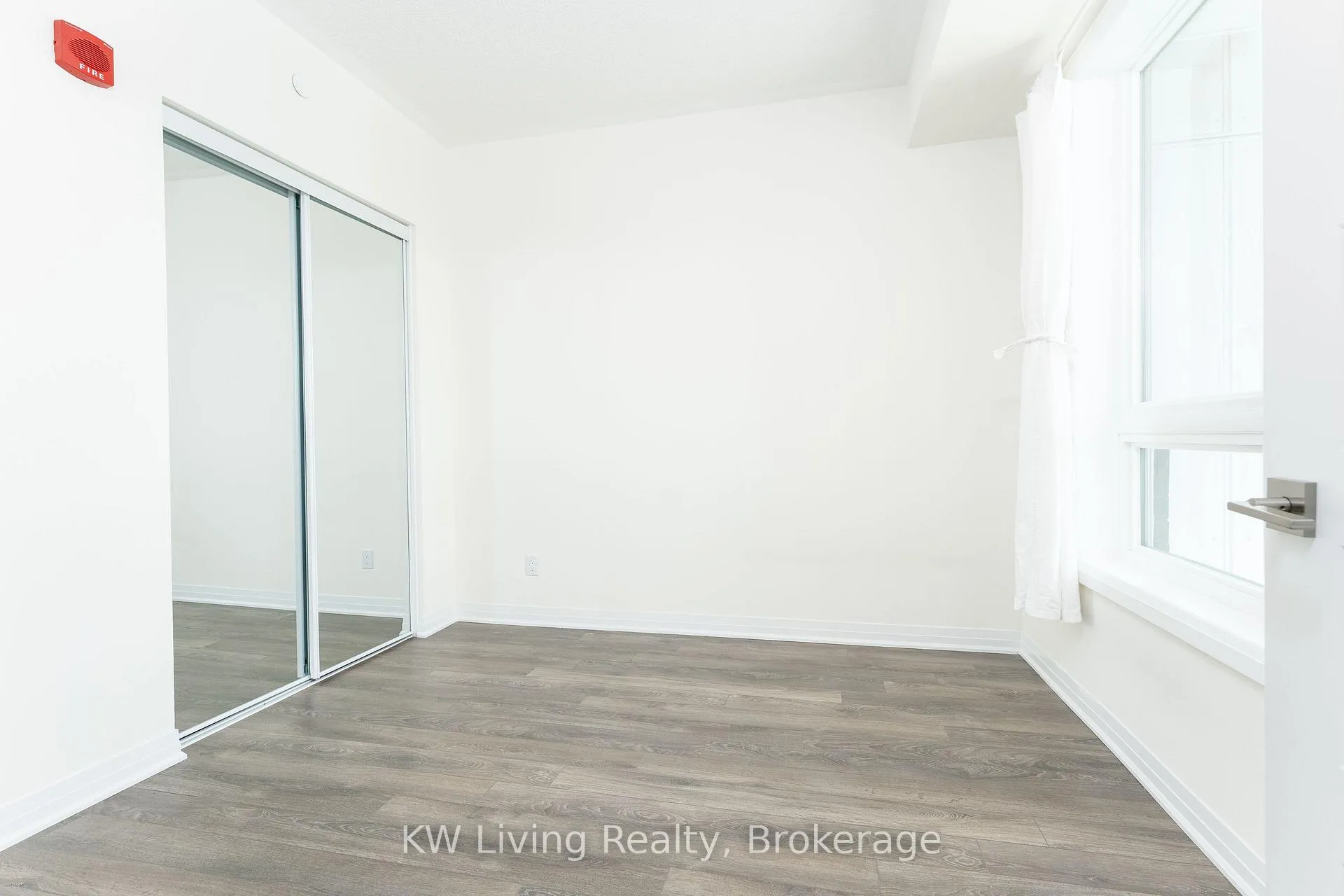 Photo 7 of Unit 402, 58 Adam Sellers Street, Markham, Cornell — HOMEH
