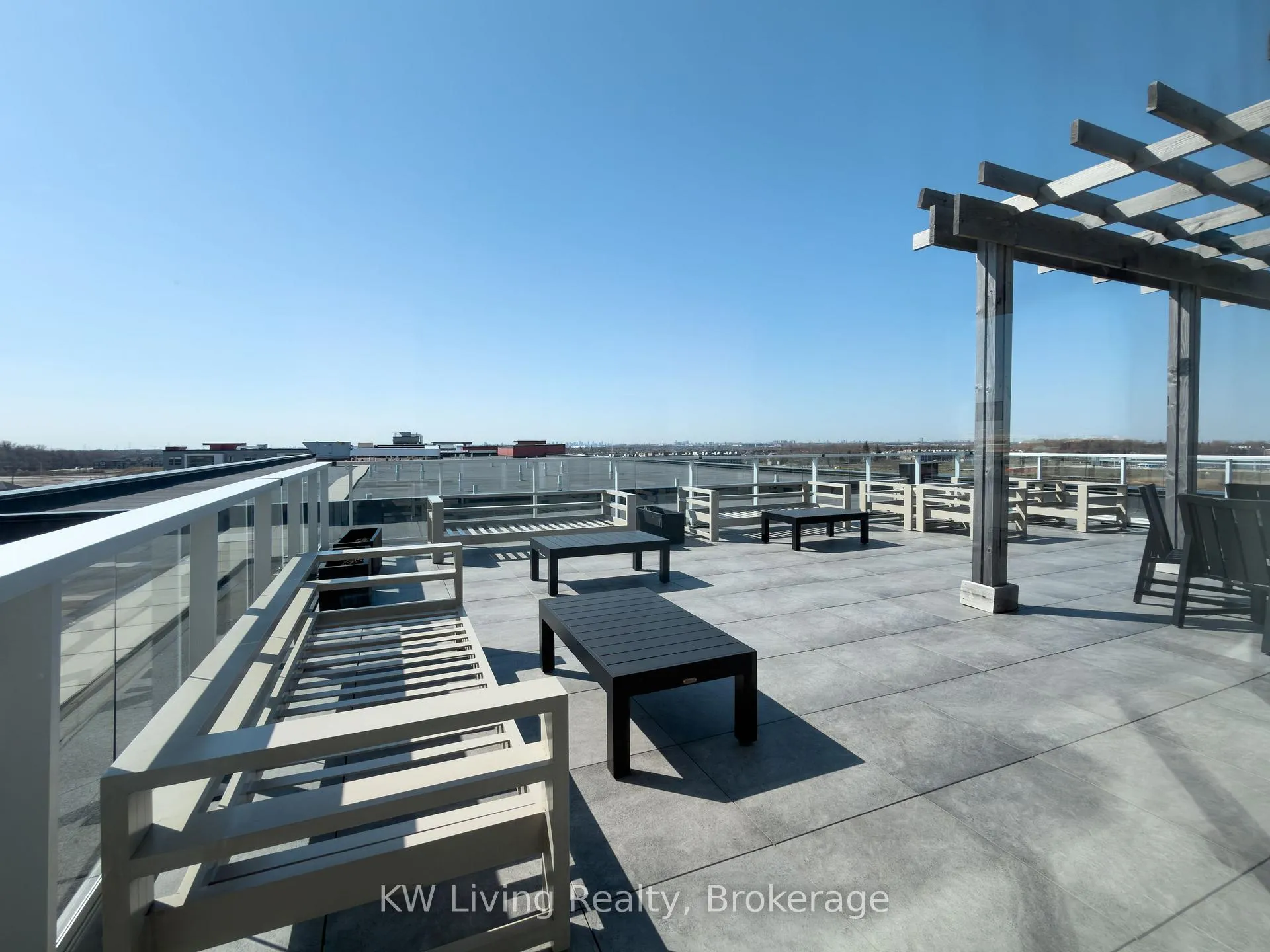 Photo 15 of Unit 402, 58 Adam Sellers Street, Markham, Cornell — HOMEH