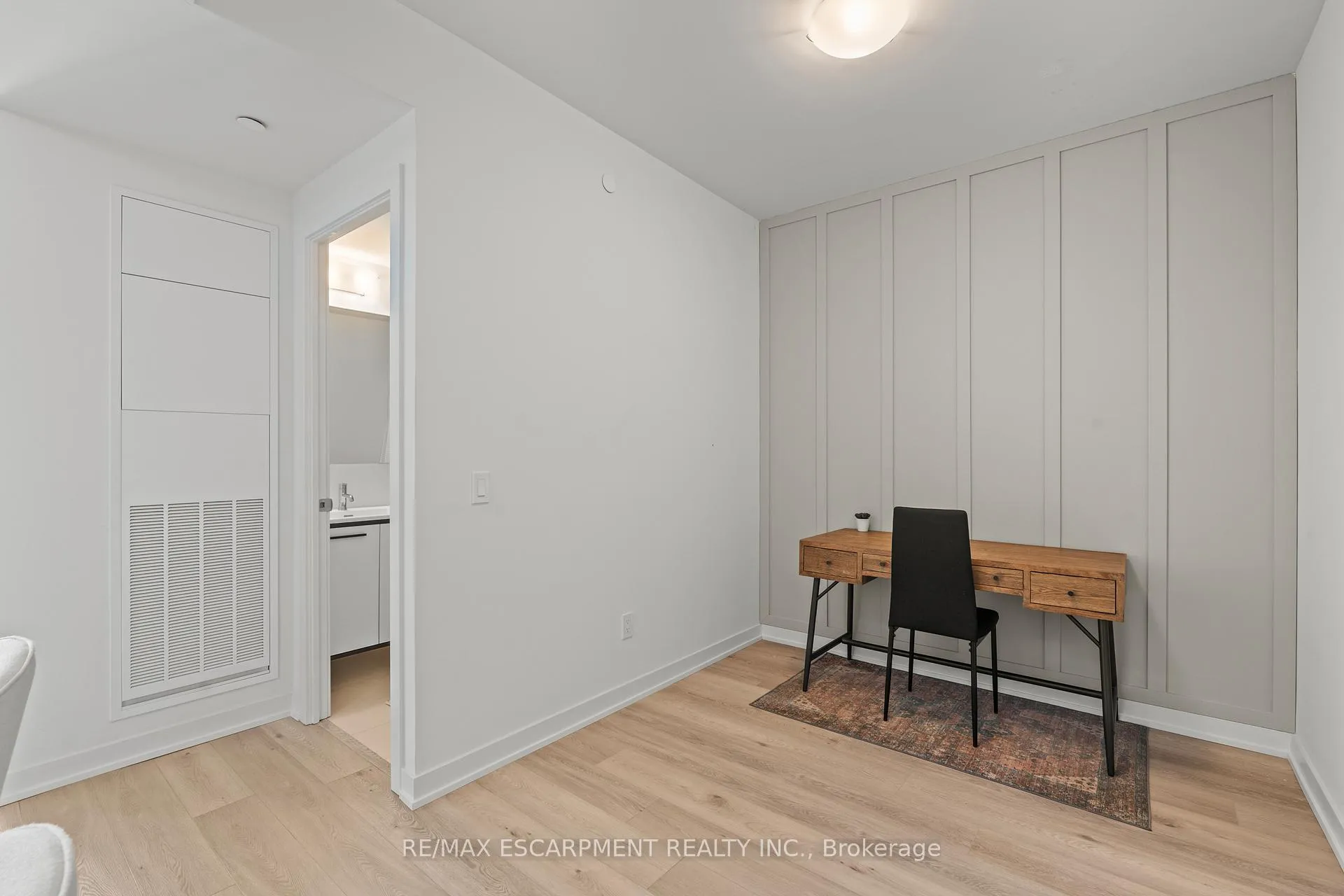 Photo 9 of Unit 1110, 385 Winston Road, Grimsby, Grimsby Beach — HOMEH