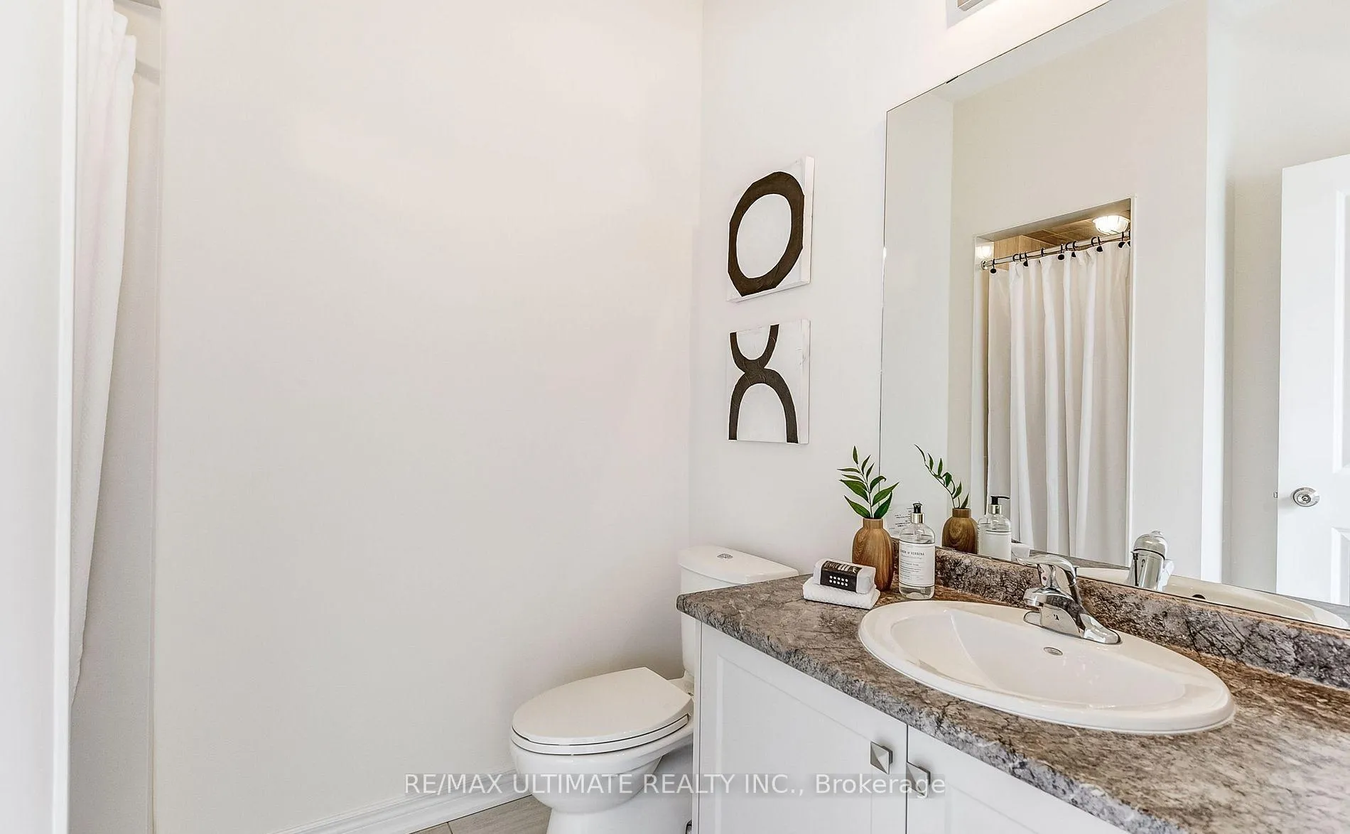 Photo 8 of 439 Black Cherry Crescent, Shelburne — HOMEH
