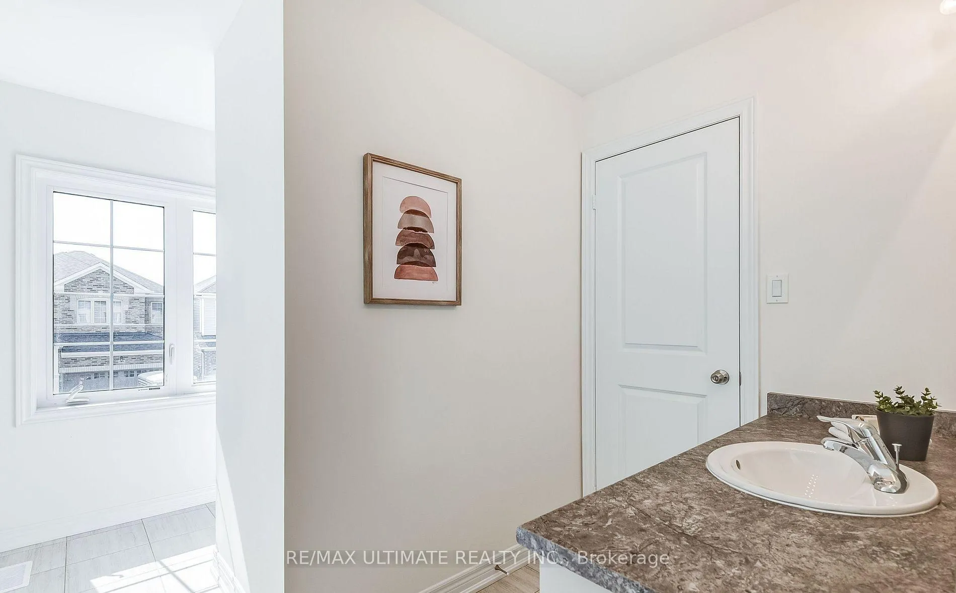 Photo 29 of 439 Black Cherry Crescent, Shelburne — HOMEH