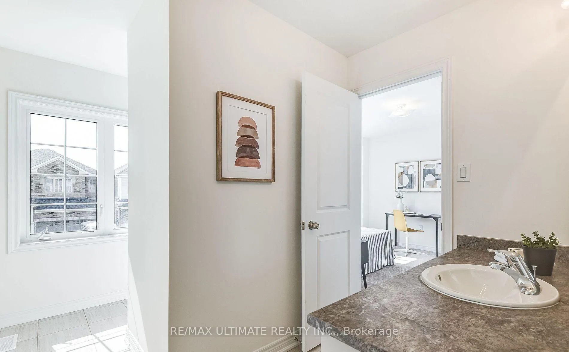 Photo 31 of 439 Black Cherry Crescent, Shelburne — HOMEH