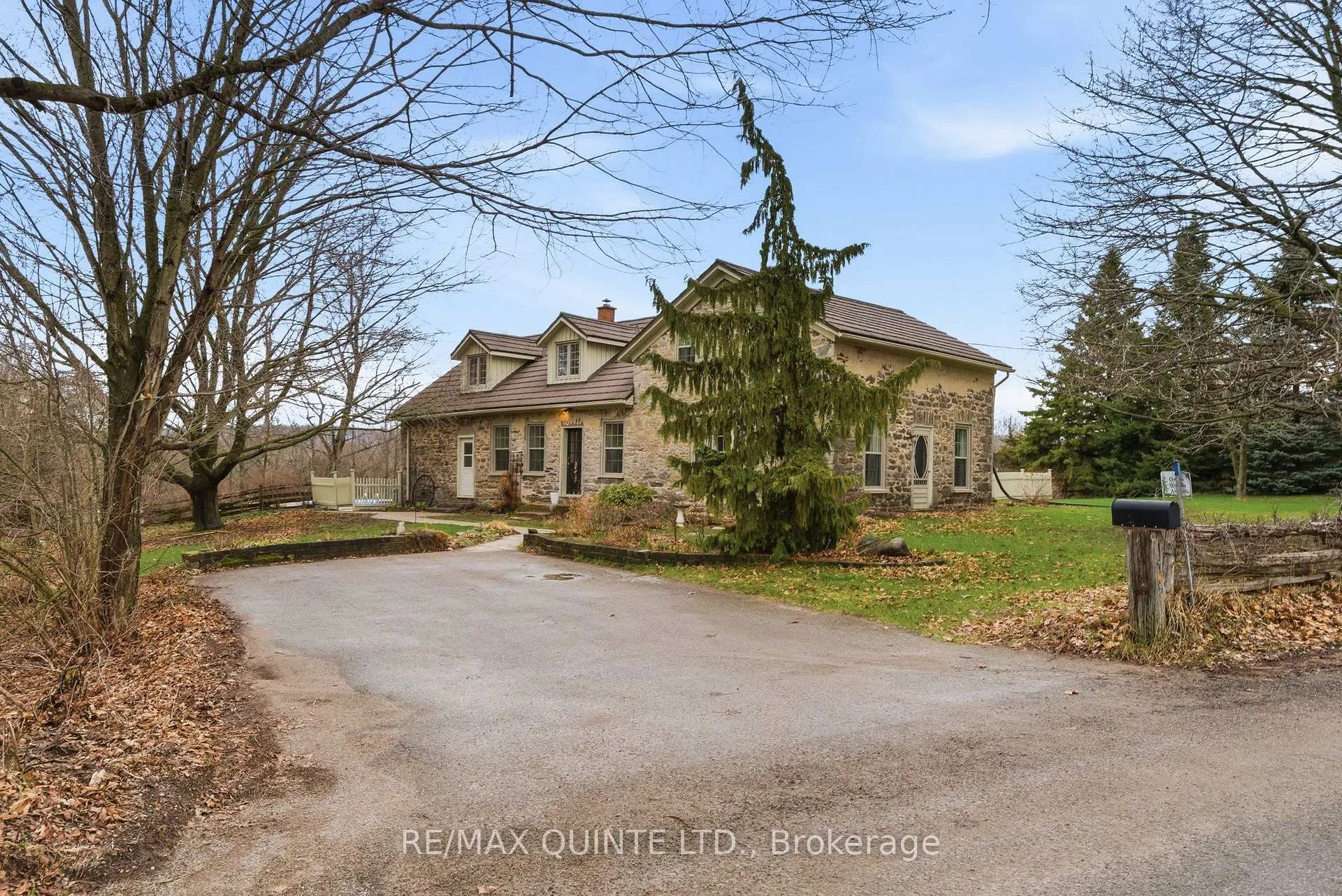 Photo 2 of 1405 Clearview Road, Centre Hastings — HOMEH