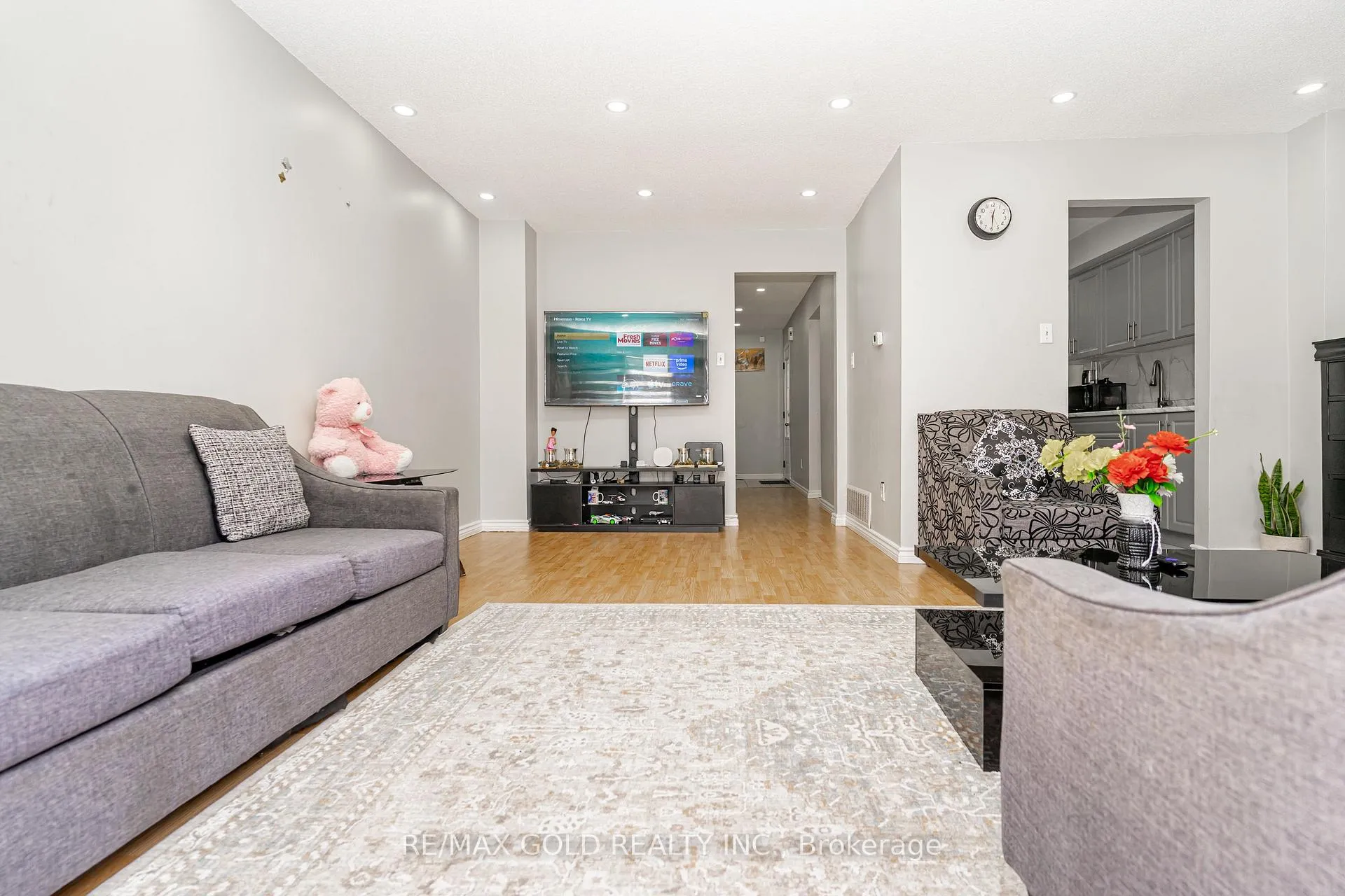 Photo 7 of 28 Silverstream Road, Brampton, Heart Lake West — HOMEH