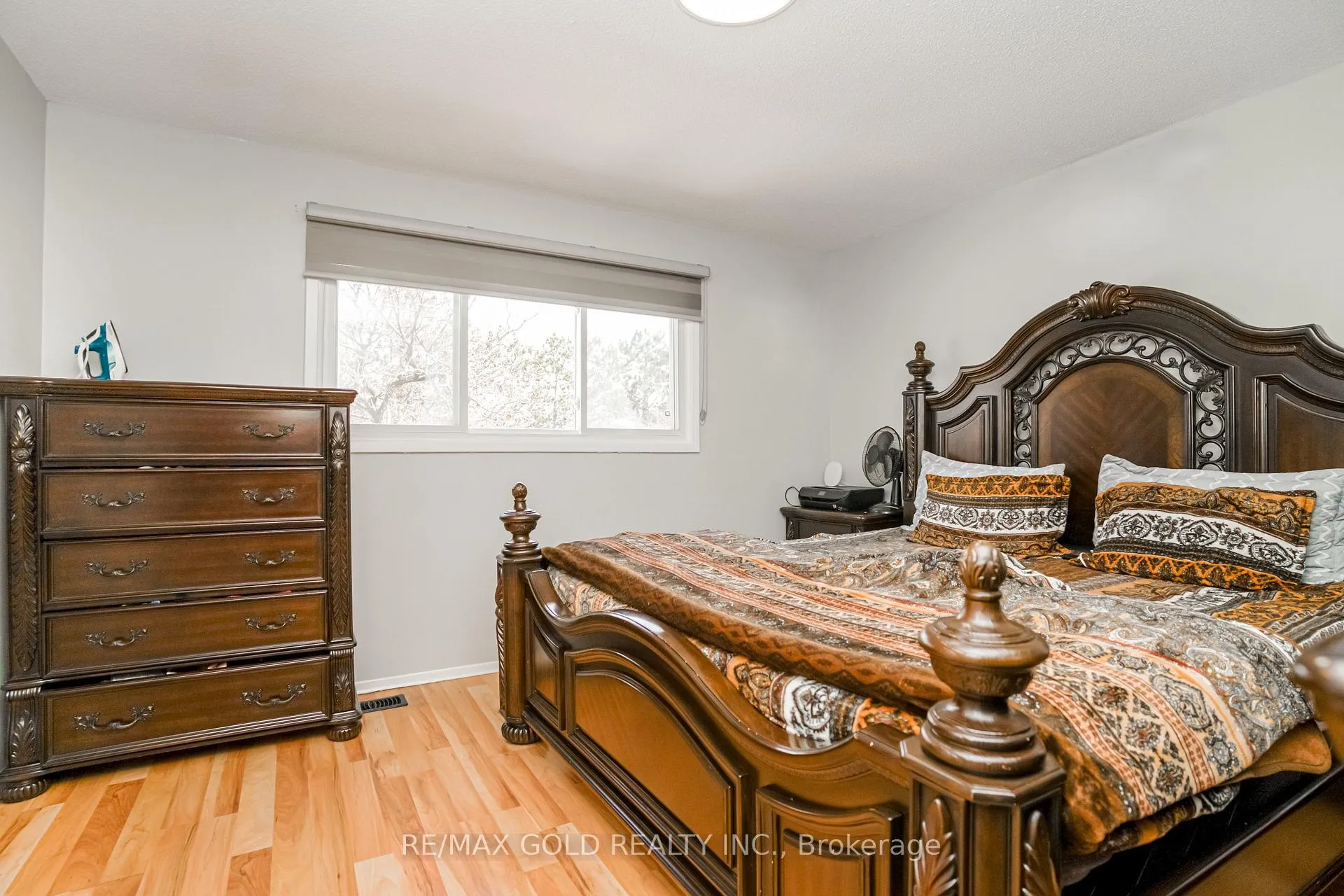 Photo 18 of 28 Silverstream Road, Brampton, Heart Lake West — HOMEH