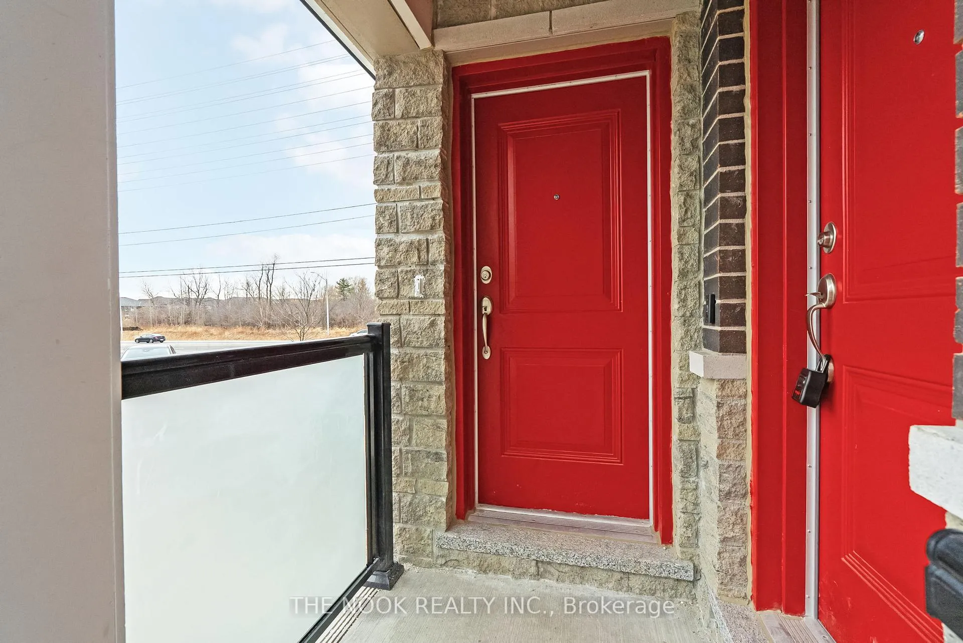 Photo 4 of Unit 612, 1034 Reflection Place, Pickering, Rural Pickering — HOMEH