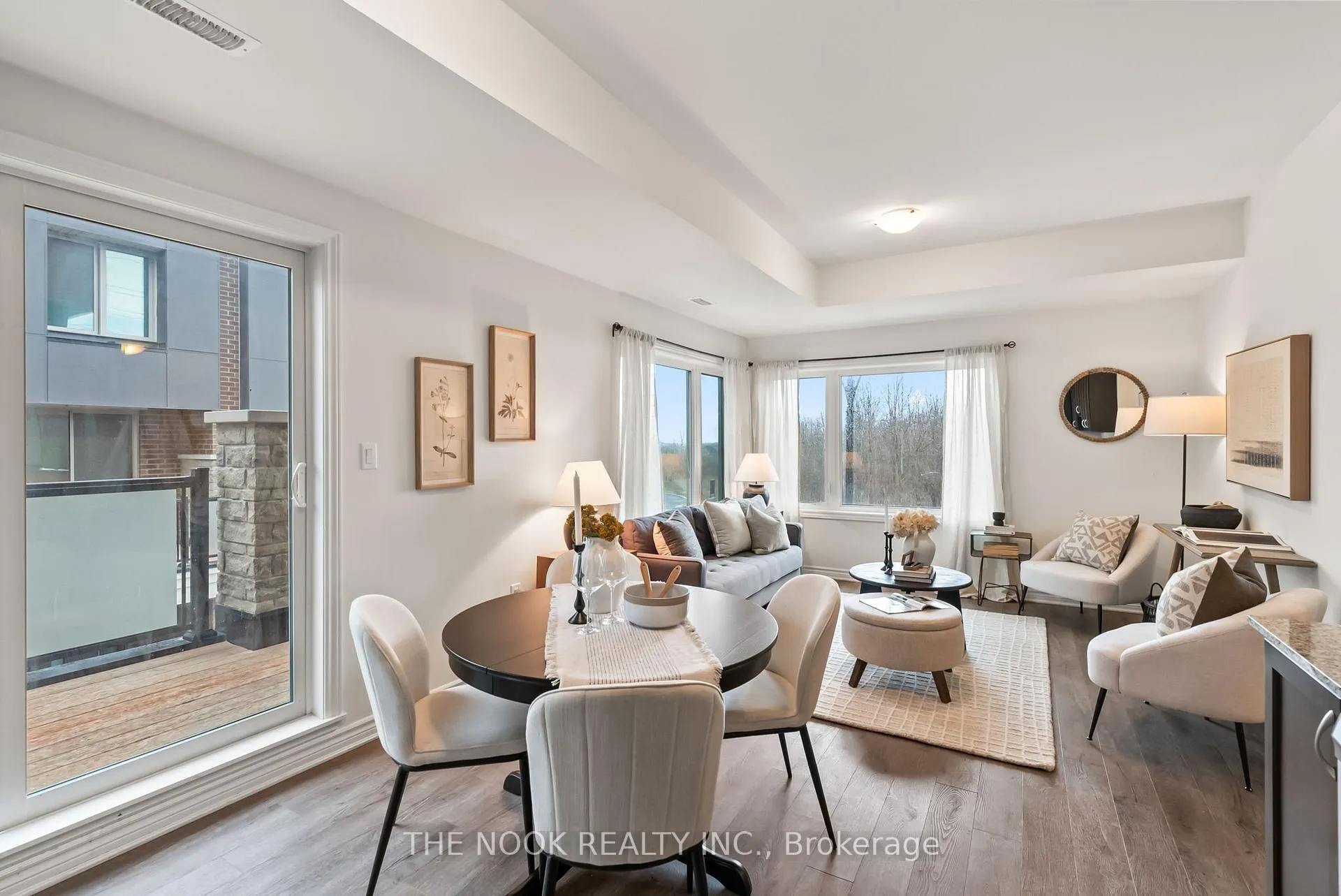 Photo 6 of Unit 612, 1034 Reflection Place, Pickering, Rural Pickering — HOMEH