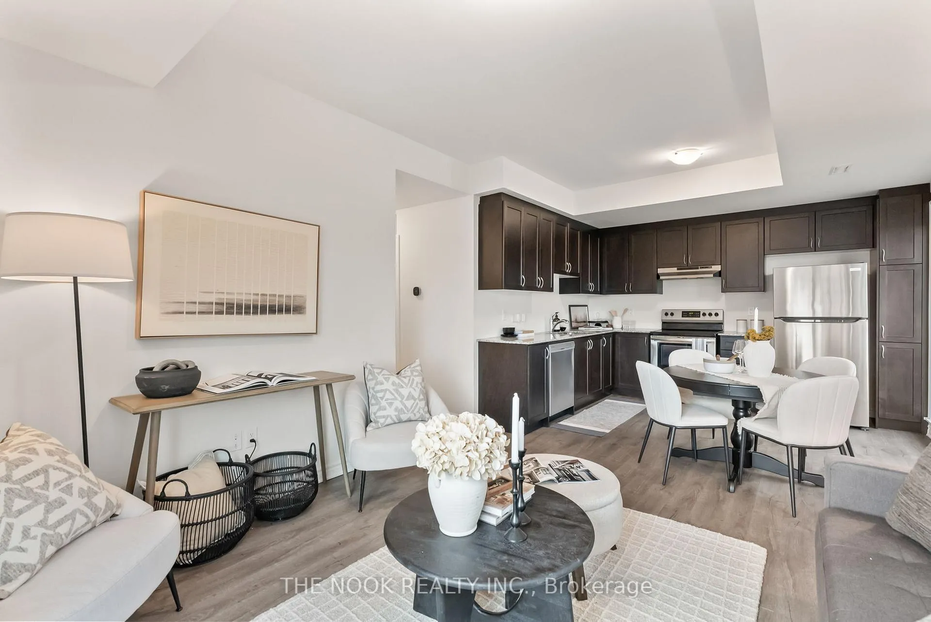Photo 13 of Unit 612, 1034 Reflection Place, Pickering, Rural Pickering — HOMEH
