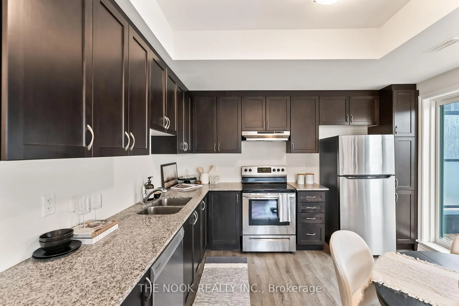 Photo 16 of Unit 612, 1034 Reflection Place, Pickering, Rural Pickering — HOMEH