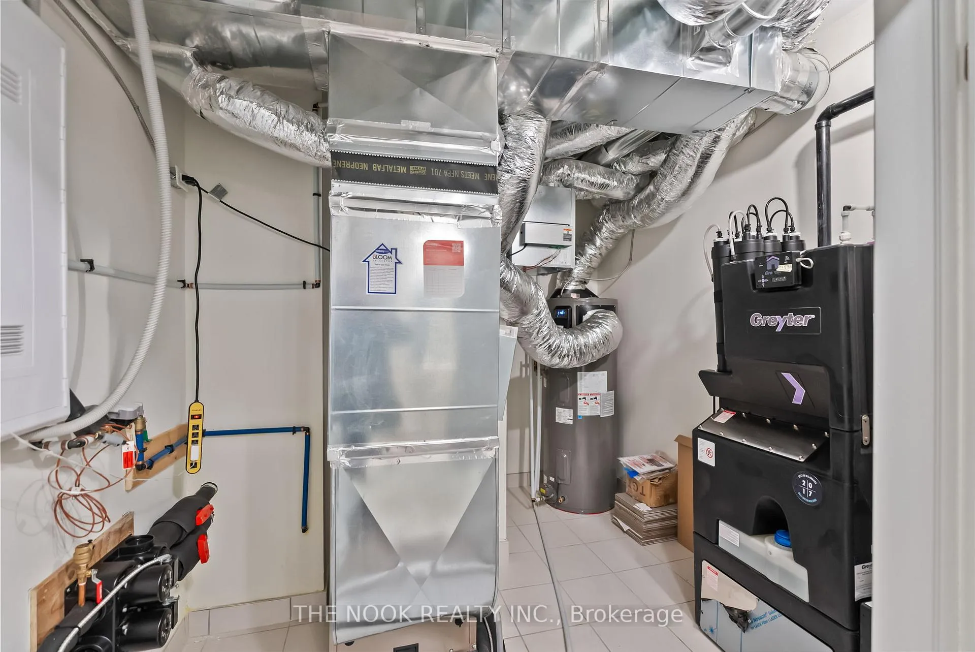 Photo 40 of Unit 612, 1034 Reflection Place, Pickering, Rural Pickering — HOMEH