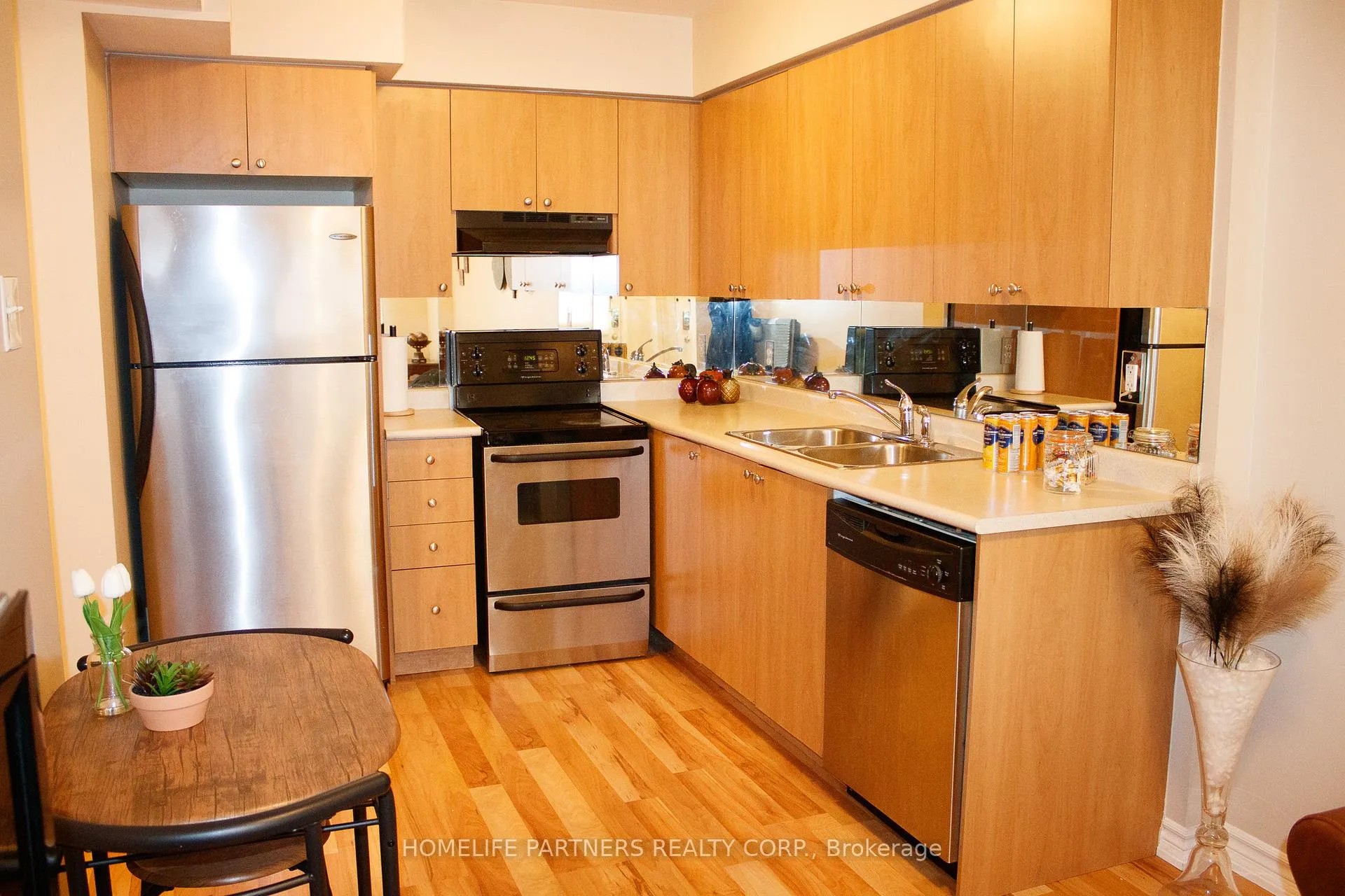 Photo 12 of Unit 61, 2275 Bur Oak Avenue, Markham, Greensborough — HOMEH