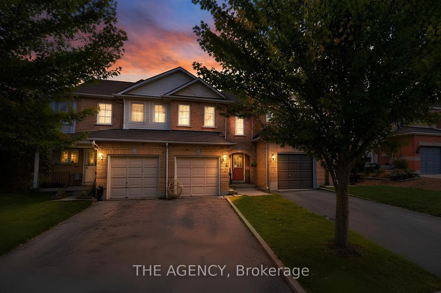 Photo 1 of 8 Epps Crescent, Ajax, Central — HOMEH