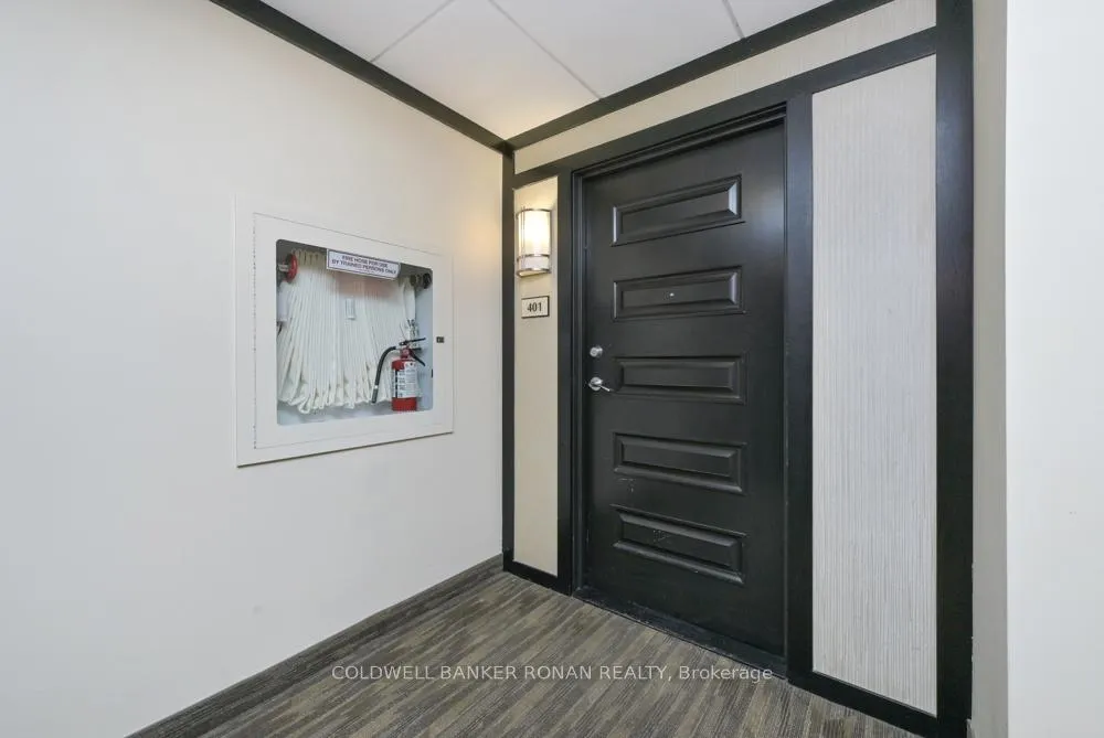 Photo 4 of Unit 401, 149 Church Street, King, Schomberg — HOMEH