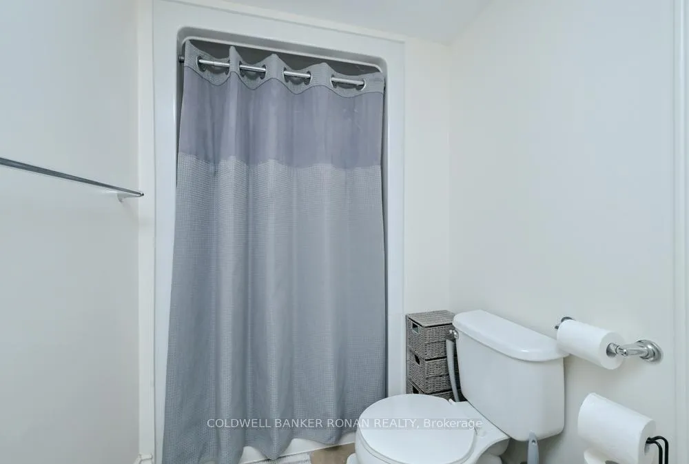 Photo 16 of Unit 401, 149 Church Street, King, Schomberg — HOMEH
