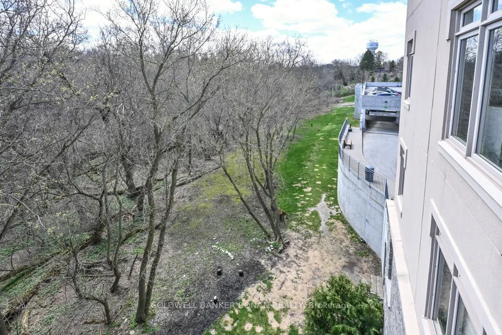 Photo 25 of Unit 401, 149 Church Street, King, Schomberg — HOMEH