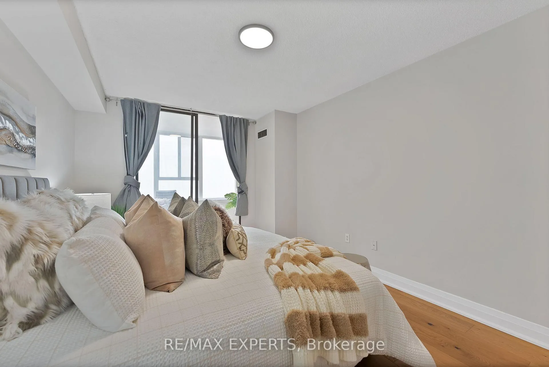 Photo 40 of Unit 1114, 45 Carlton Street, Toronto, Church-Yonge Corridor — HOMEH