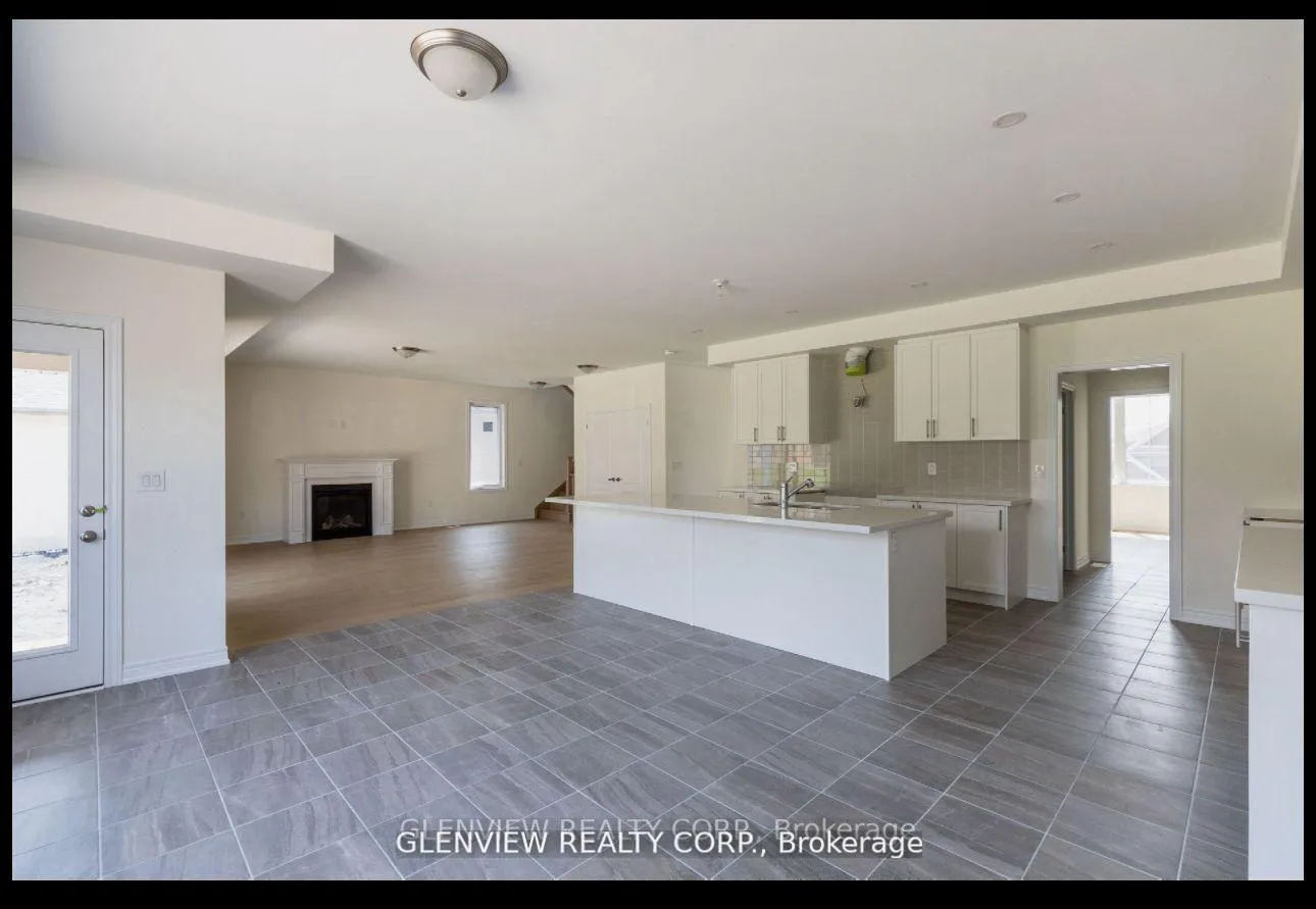 Photo 6 of 3033 Sierra Drive, Orillia — HOMEH