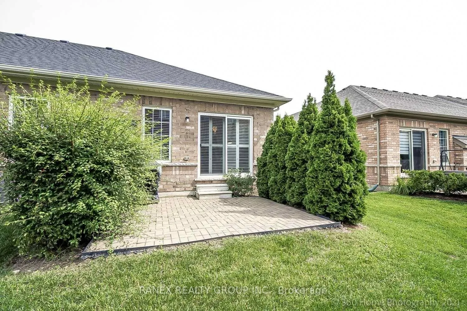 Photo 4 of 20 Muzzo Drive, Brampton, Sandringham-Wellington — HOMEH