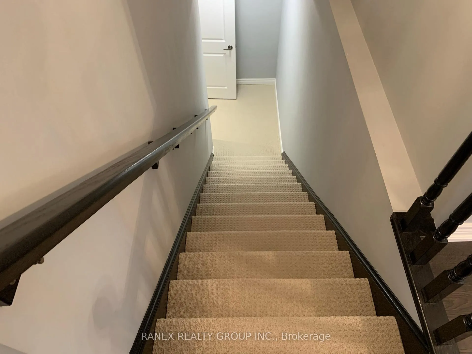 Photo 21 of 20 Muzzo Drive, Brampton, Sandringham-Wellington — HOMEH