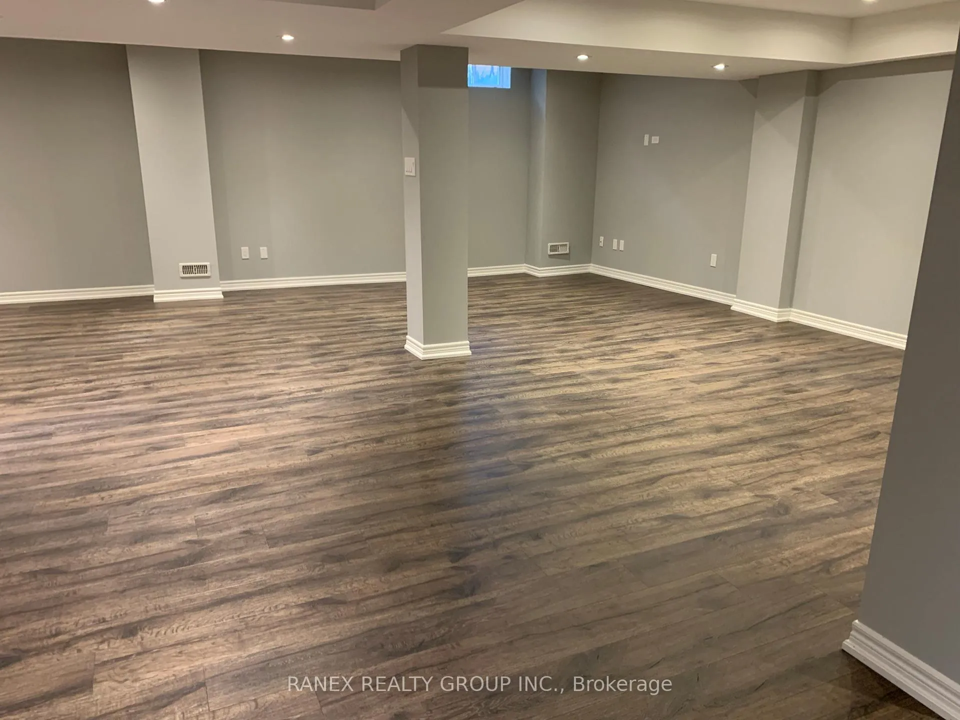 Photo 22 of 20 Muzzo Drive, Brampton, Sandringham-Wellington — HOMEH