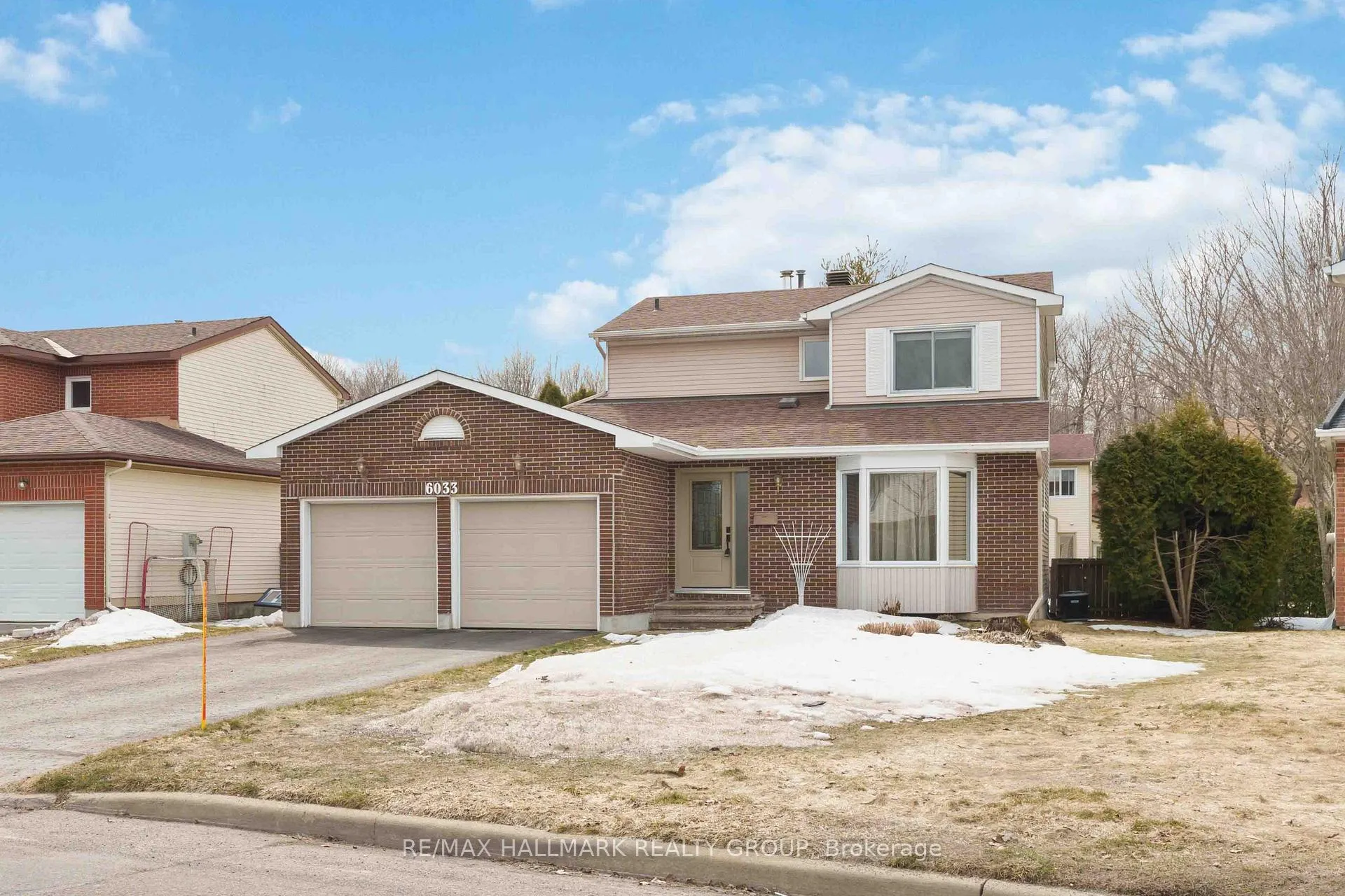 Photo 2 of 6033 Meadowglen Drive, Ottawa, Chapel Hill — HOMEH