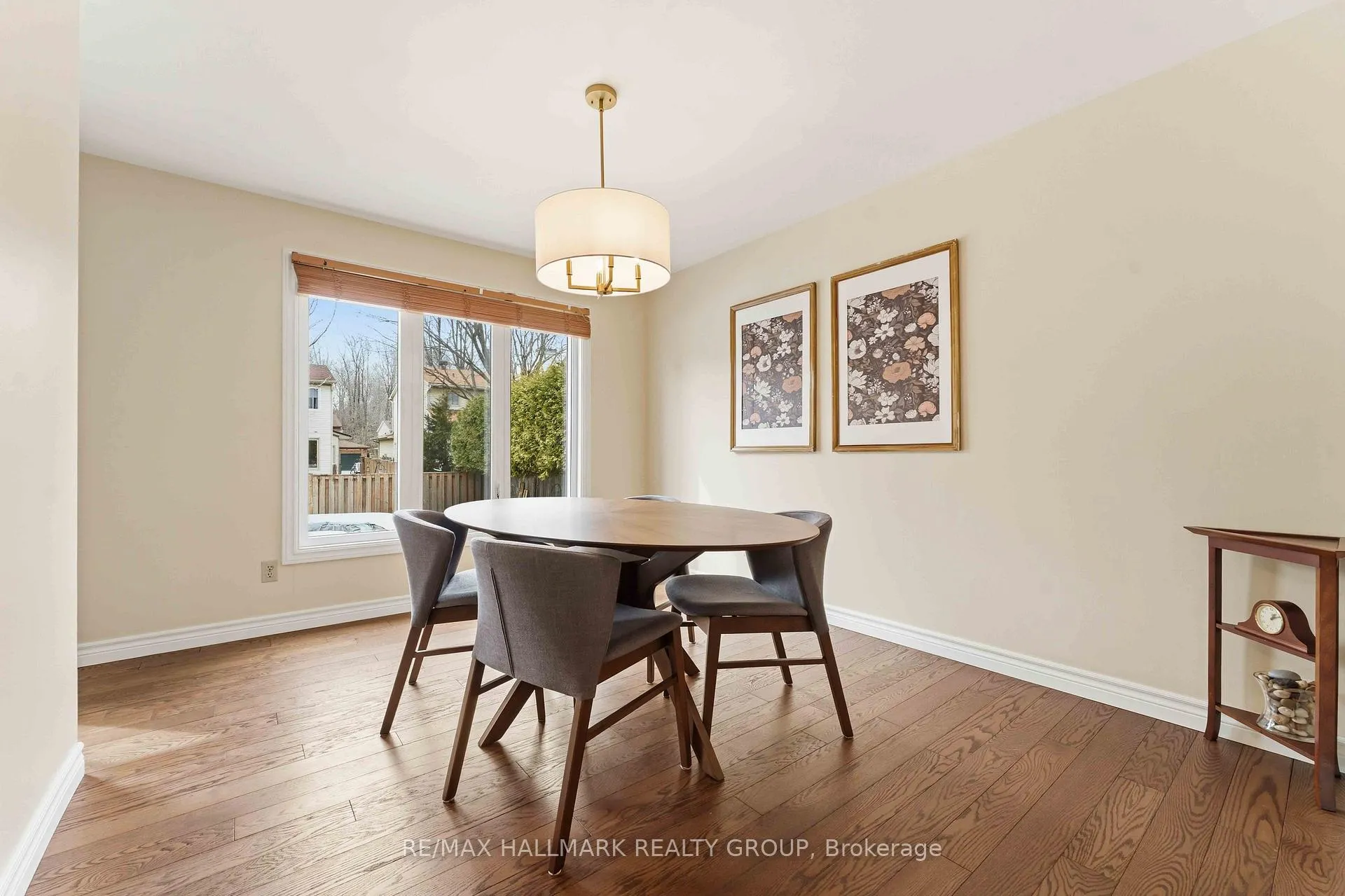 Photo 11 of 6033 Meadowglen Drive, Ottawa, Chapel Hill — HOMEH