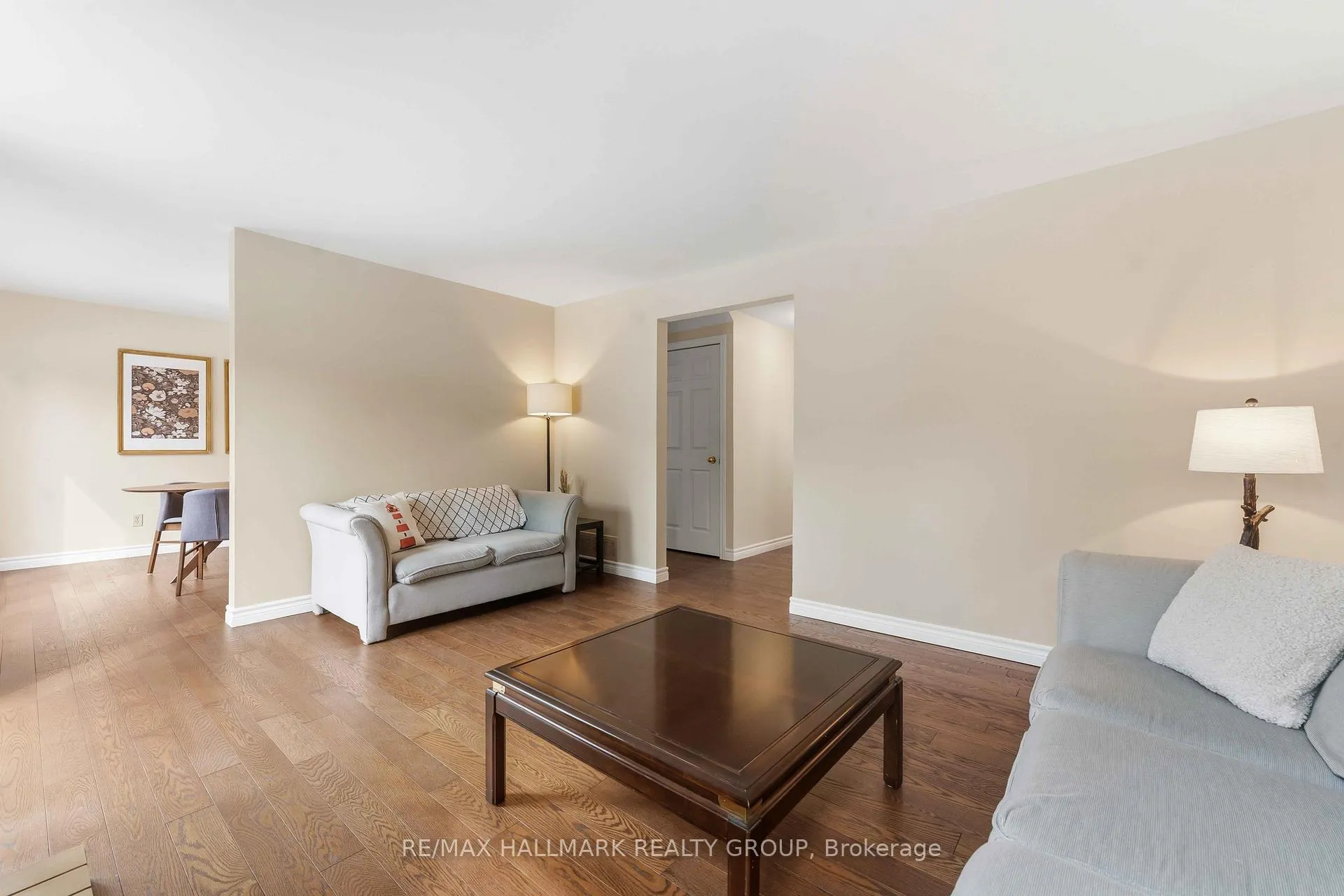 Photo 15 of 6033 Meadowglen Drive, Ottawa, Chapel Hill — HOMEH