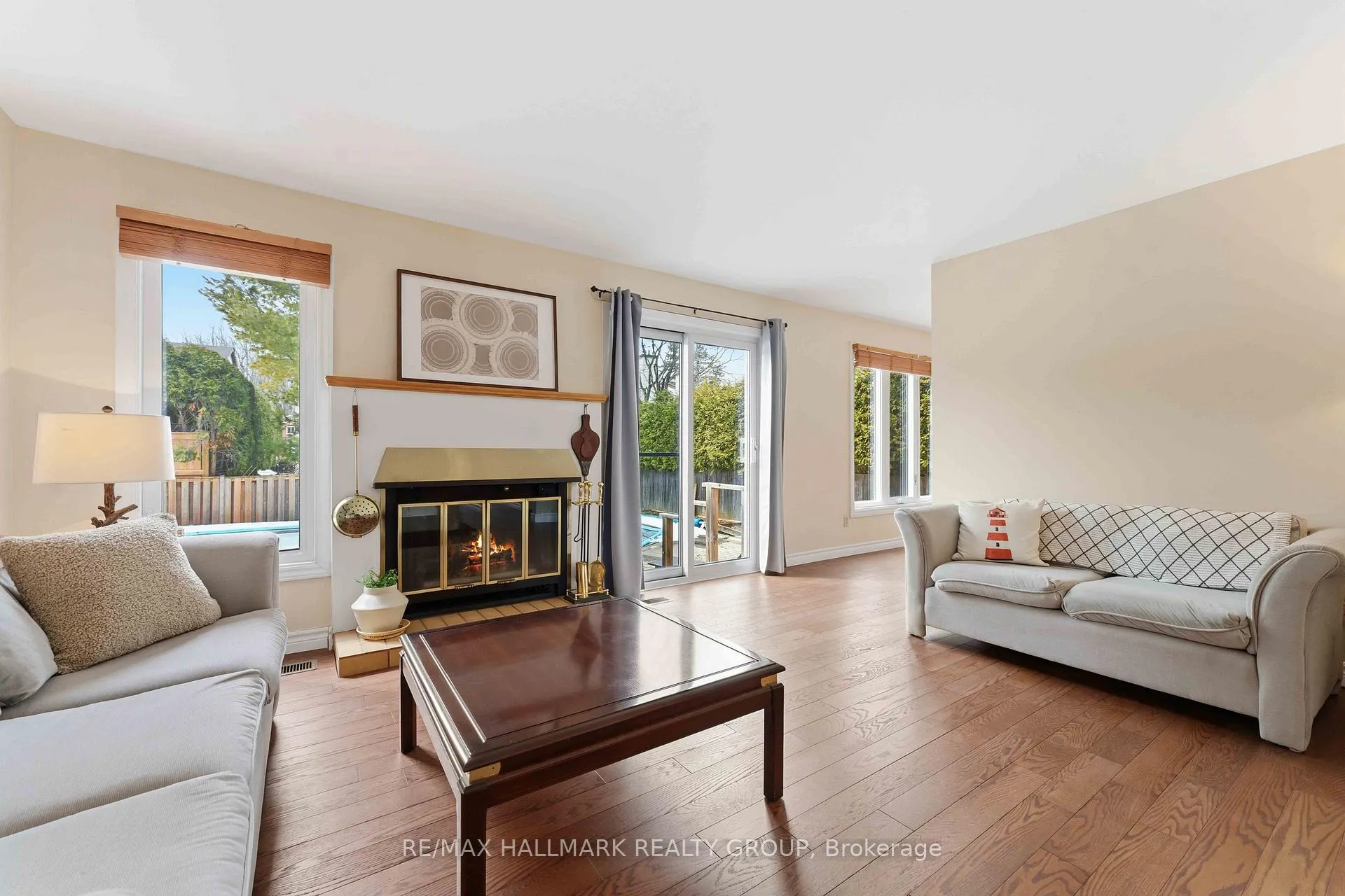 Photo 16 of 6033 Meadowglen Drive, Ottawa, Chapel Hill — HOMEH