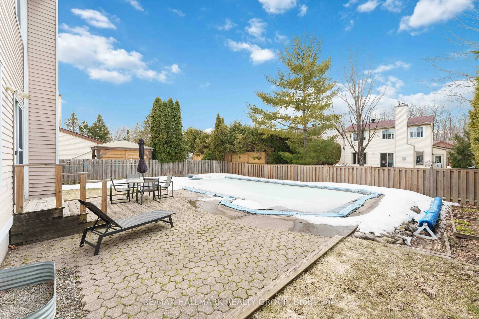 Photo 37 of 6033 Meadowglen Drive, Ottawa, Chapel Hill — HOMEH