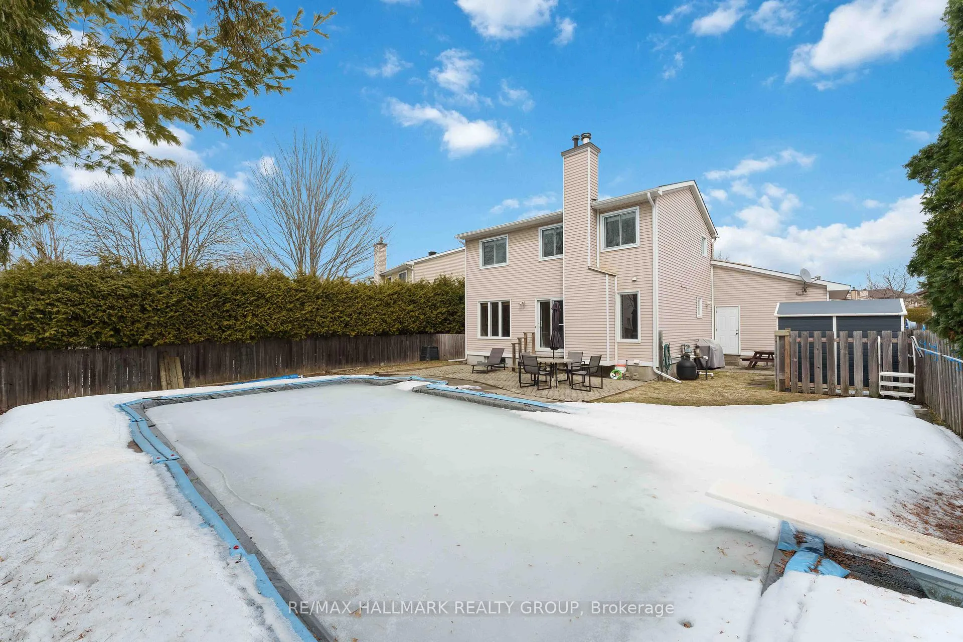 Photo 39 of 6033 Meadowglen Drive, Ottawa, Chapel Hill — HOMEH
