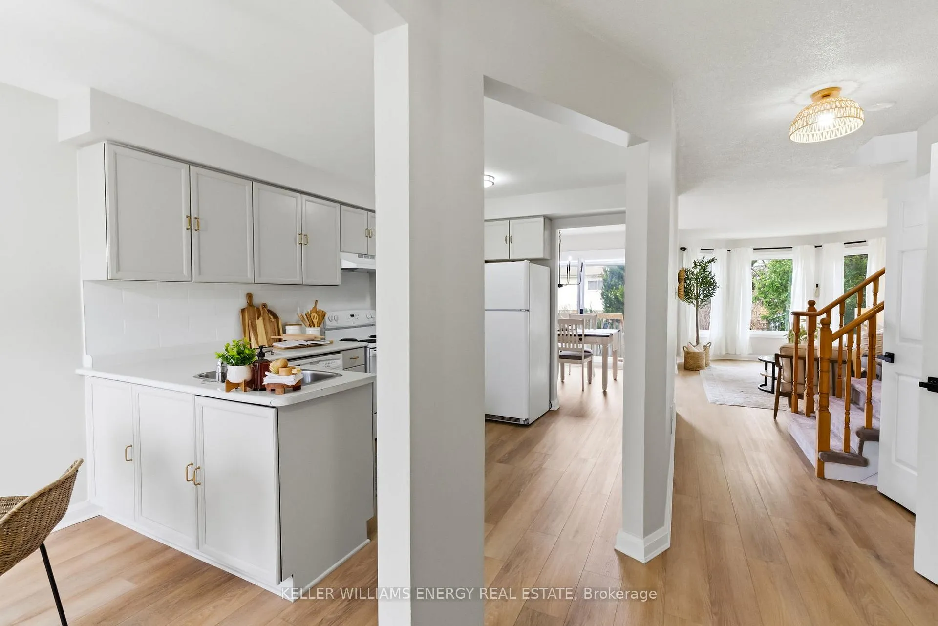 Photo 6 of 35 Teddington Crescent, Whitby, Pringle Creek — HOMEH