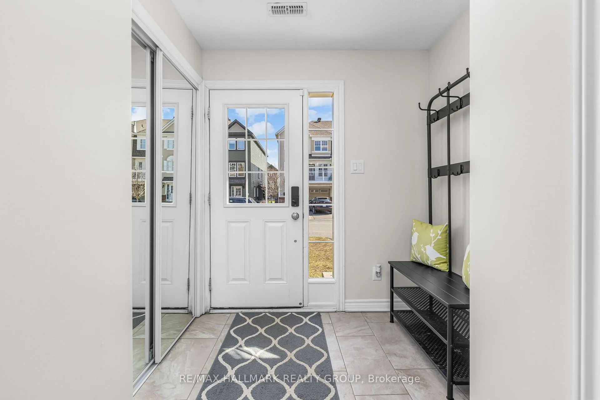 Photo 3 of 119 Helenium Lane, Ottawa, Avalon West — HOMEH