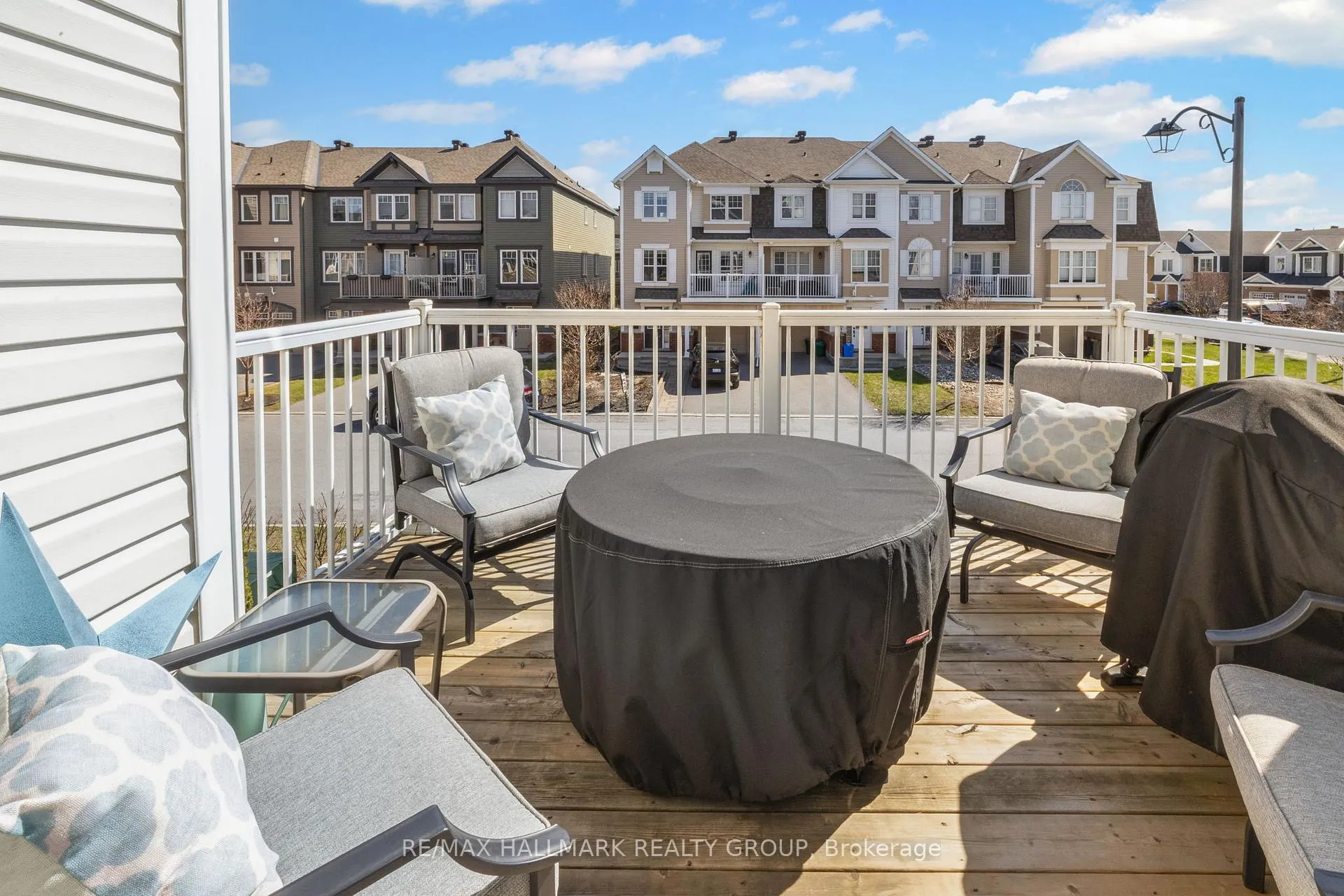 Photo 24 of 119 Helenium Lane, Ottawa, Avalon West — HOMEH