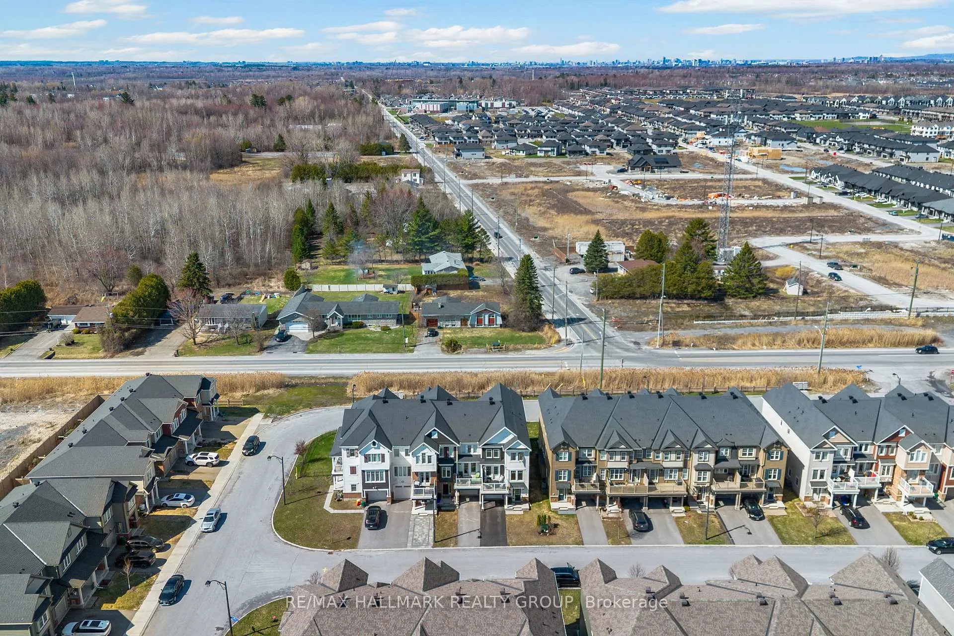 Photo 38 of 119 Helenium Lane, Ottawa, Avalon West — HOMEH