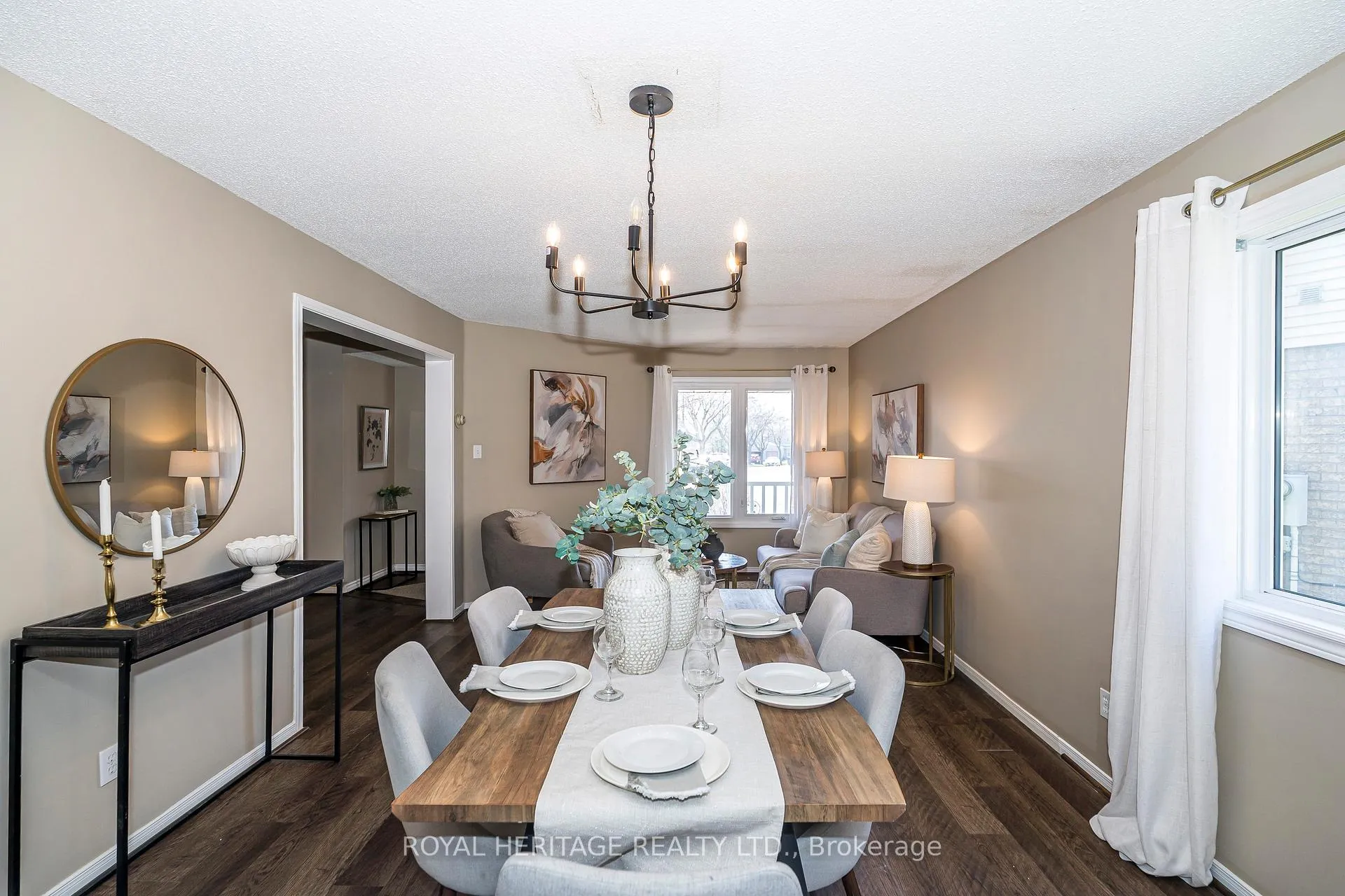 Photo 8 of 67 hughes Crescent, Ajax, Central — HOMEH