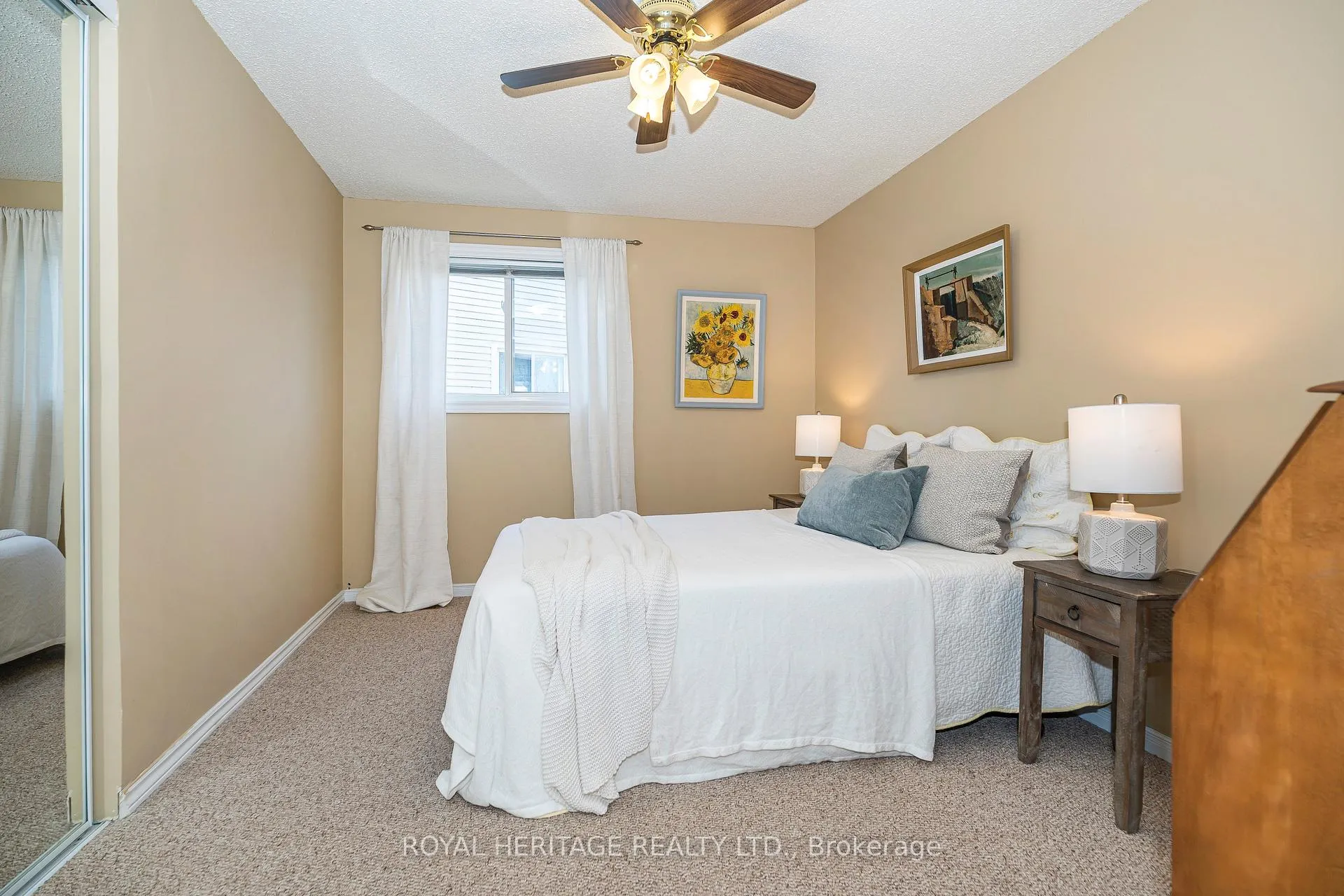 Photo 27 of 67 hughes Crescent, Ajax, Central — HOMEH