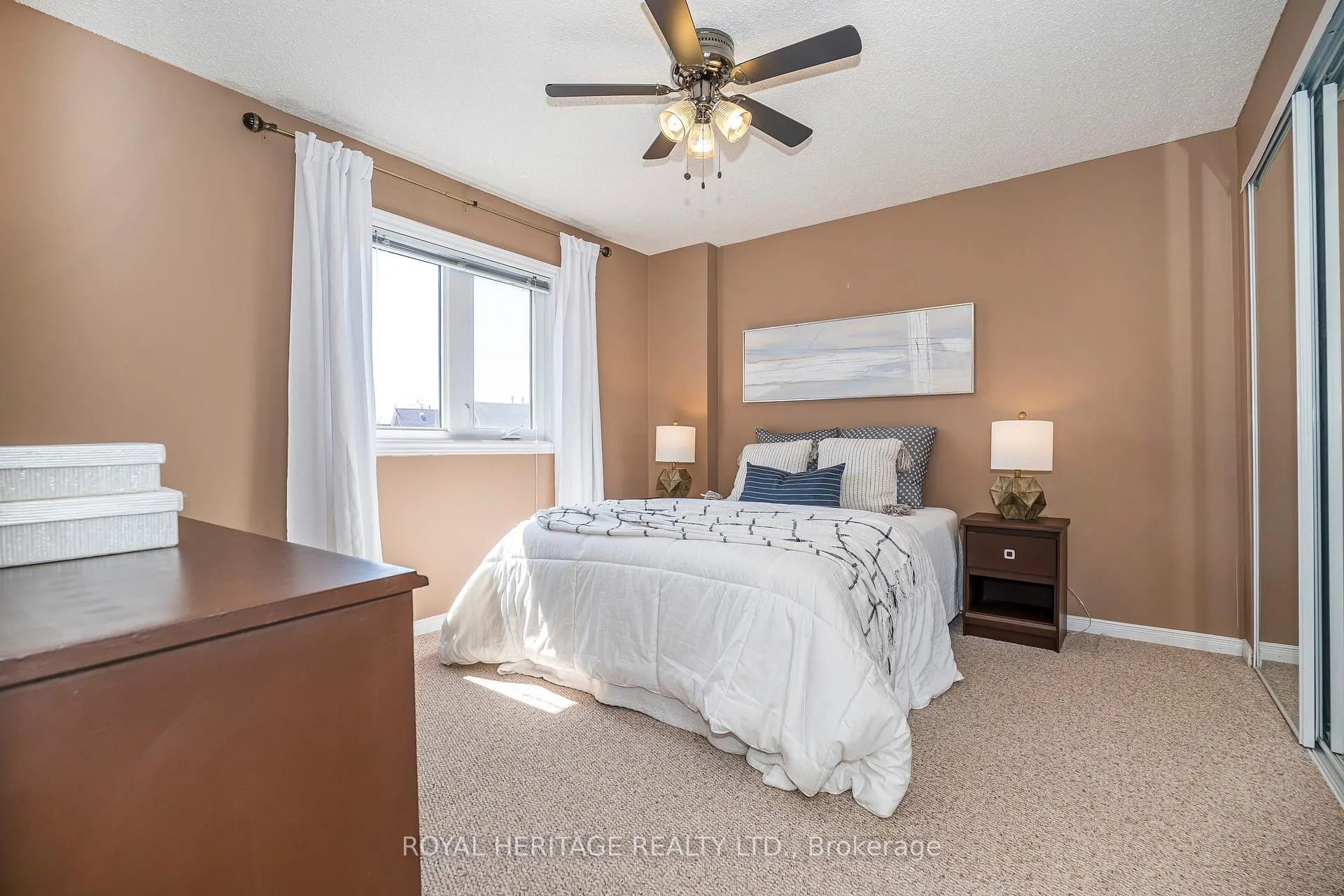 Photo 29 of 67 hughes Crescent, Ajax, Central — HOMEH