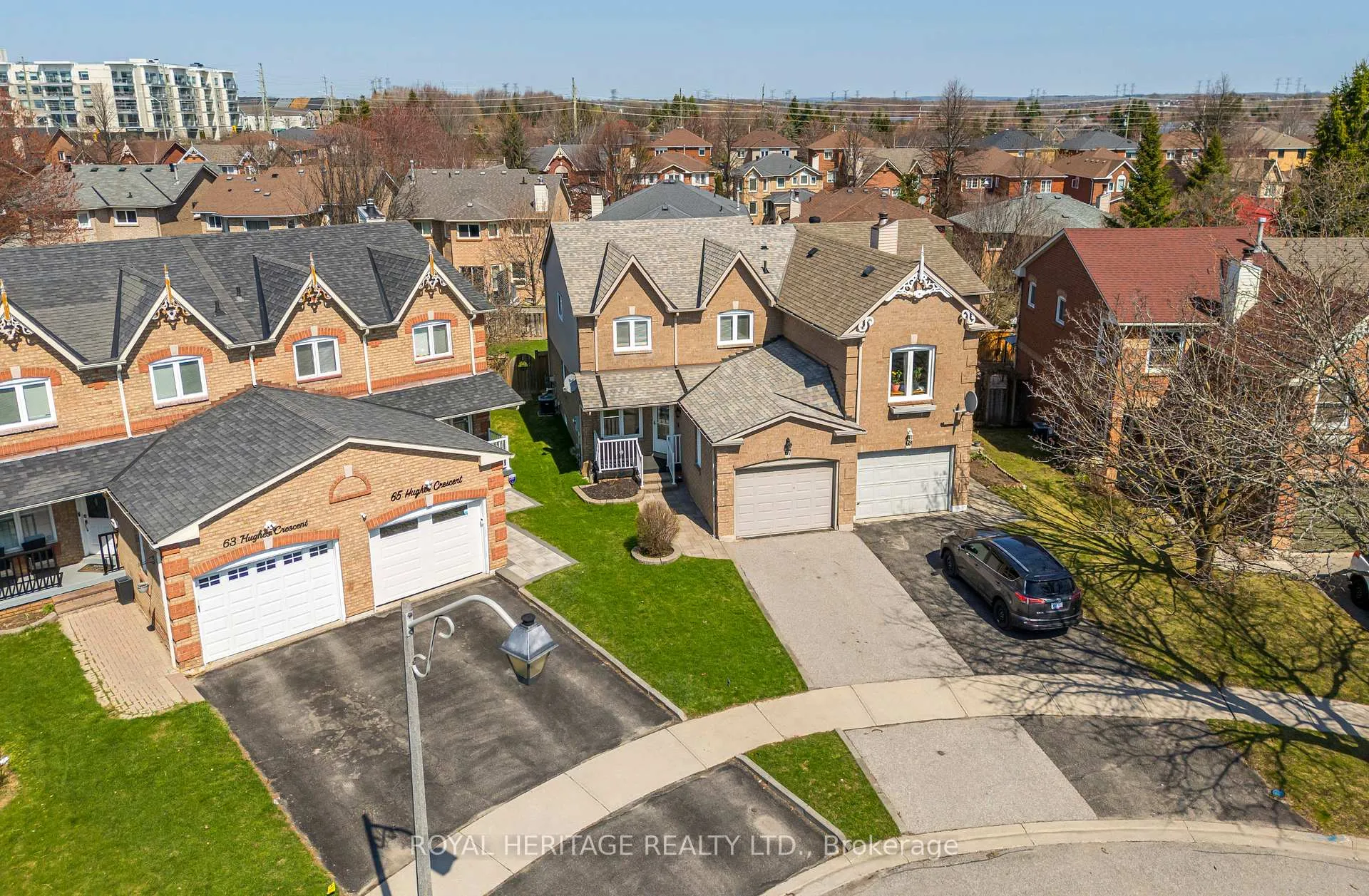 Photo 41 of 67 hughes Crescent, Ajax, Central — HOMEH