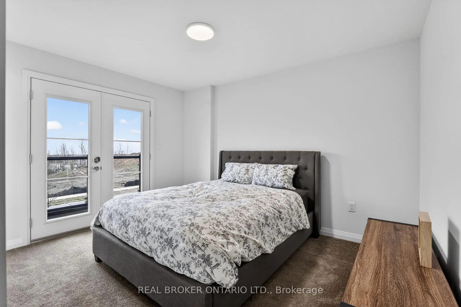 Photo 25 of 3980 Highland Park Drive, Lincoln, Beamsville — HOMEH