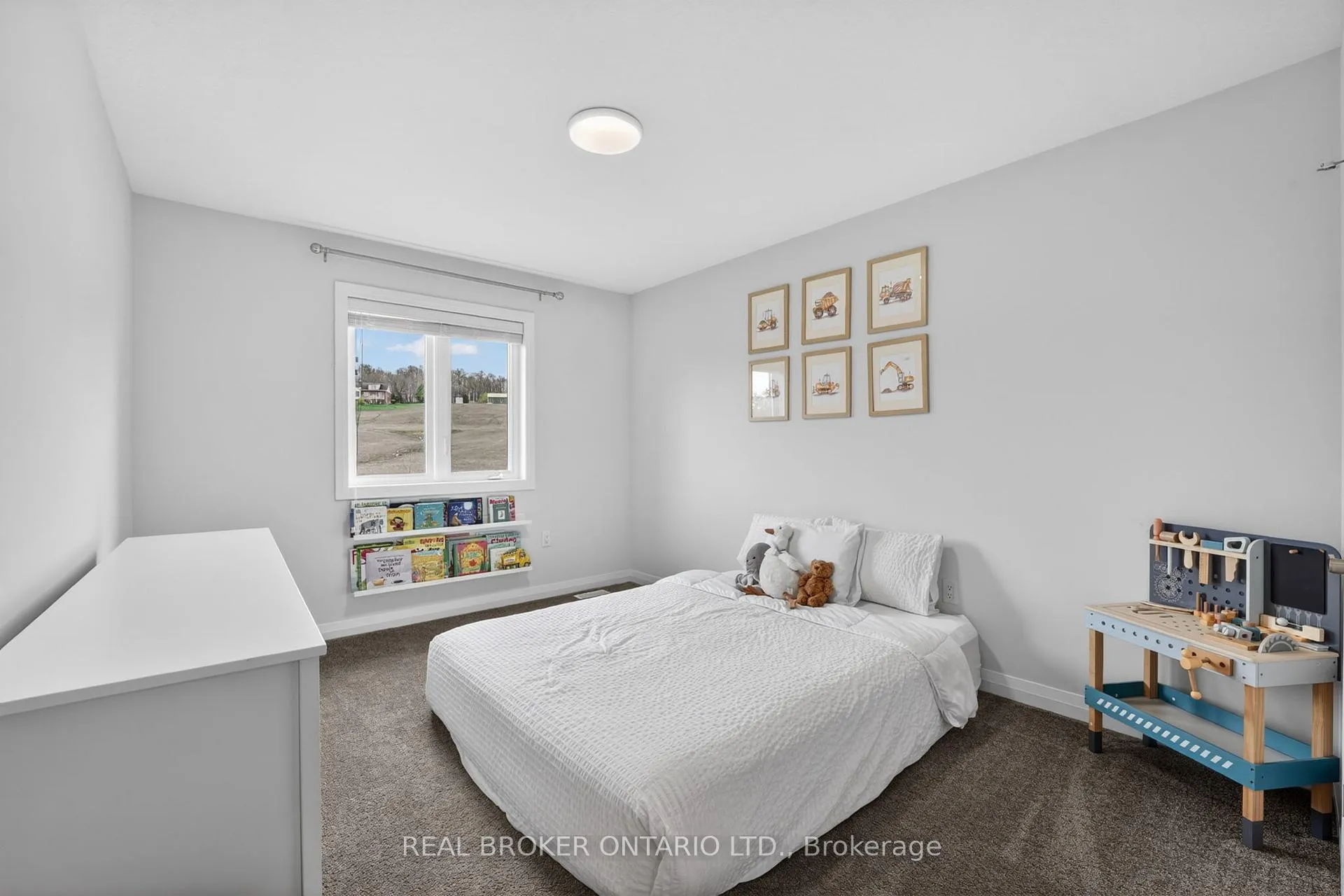 Photo 32 of 3980 Highland Park Drive, Lincoln, Beamsville — HOMEH