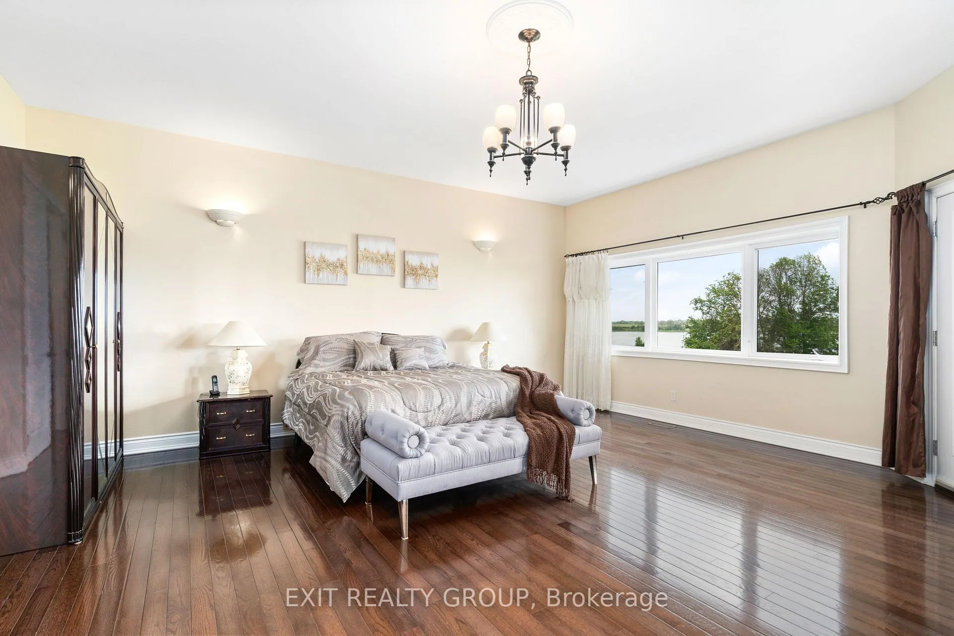 Photo 14 of 19281 Loyalist Parkway, Prince Edward County, Hillier Ward — HOMEH