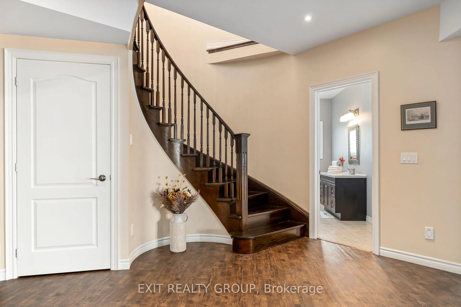 Photo 17 of 19281 Loyalist Parkway, Prince Edward County, Hillier Ward — HOMEH