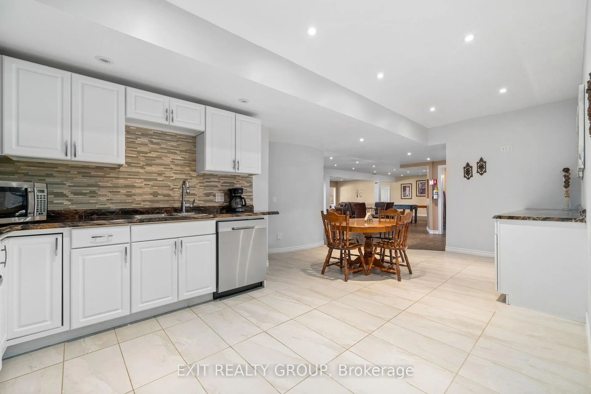 Photo 25 of 19281 Loyalist Parkway, Prince Edward County, Hillier Ward — HOMEH