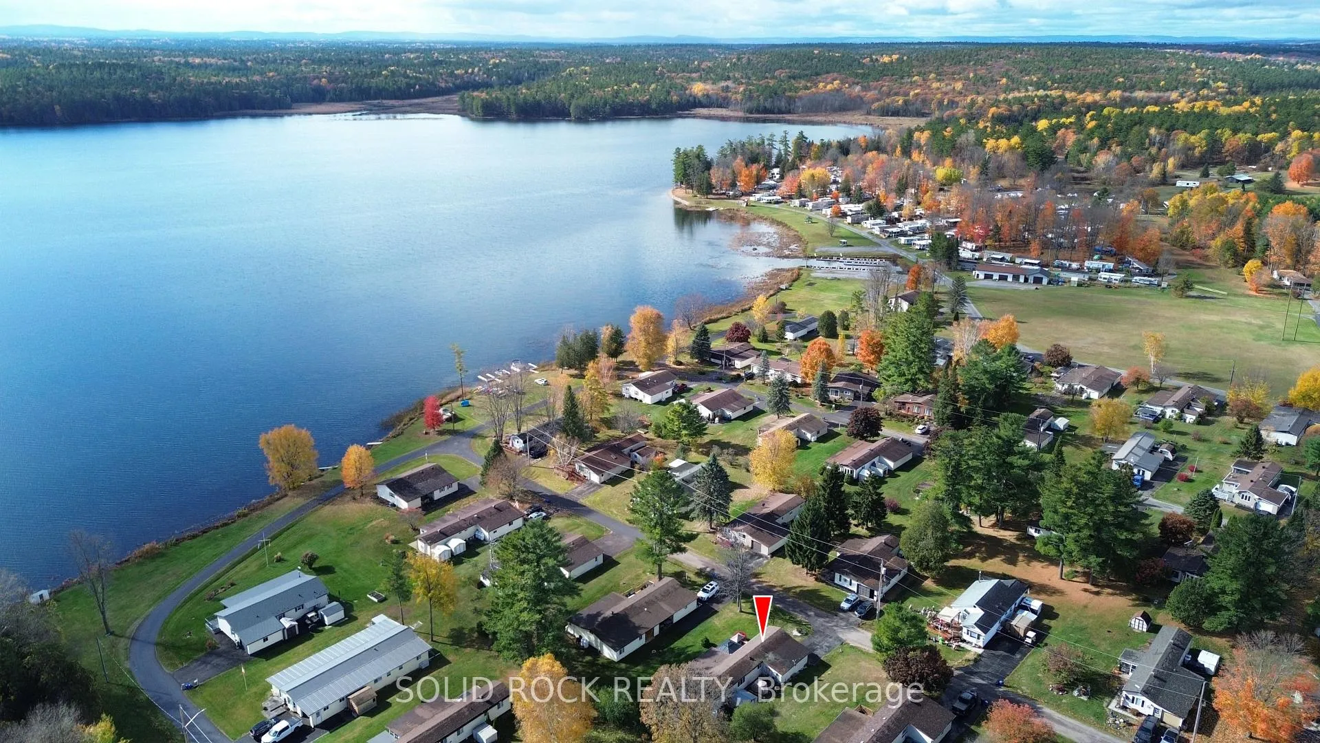 Photo 5 of 26 Evergreen Lane, McNab/Braeside, Mcnab/Braeside Twps — HOMEH